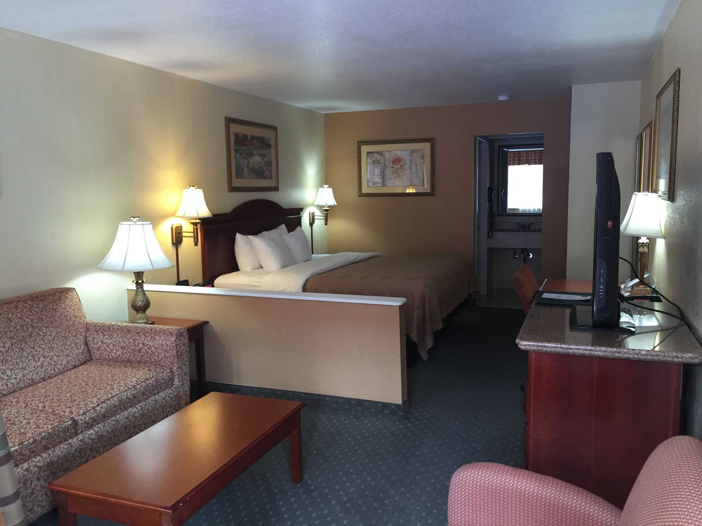 Gift card for Econo Lodge Inn & Suites Gift card for Econo Lodge Inn & Suites