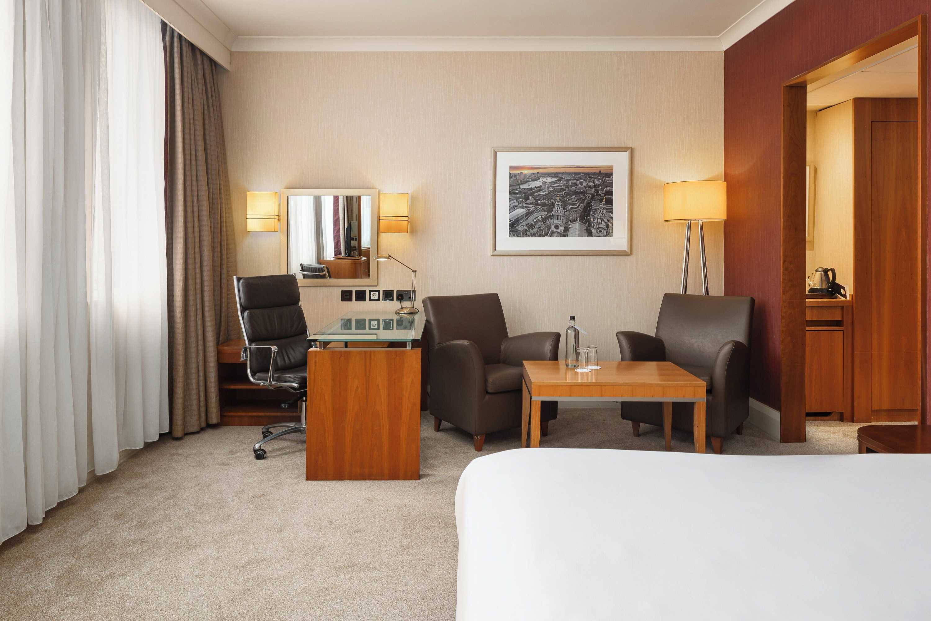 Gift card for Crowne Plaza London Ealing by Ihg Gift card for Crowne Plaza London Ealing by Ihg