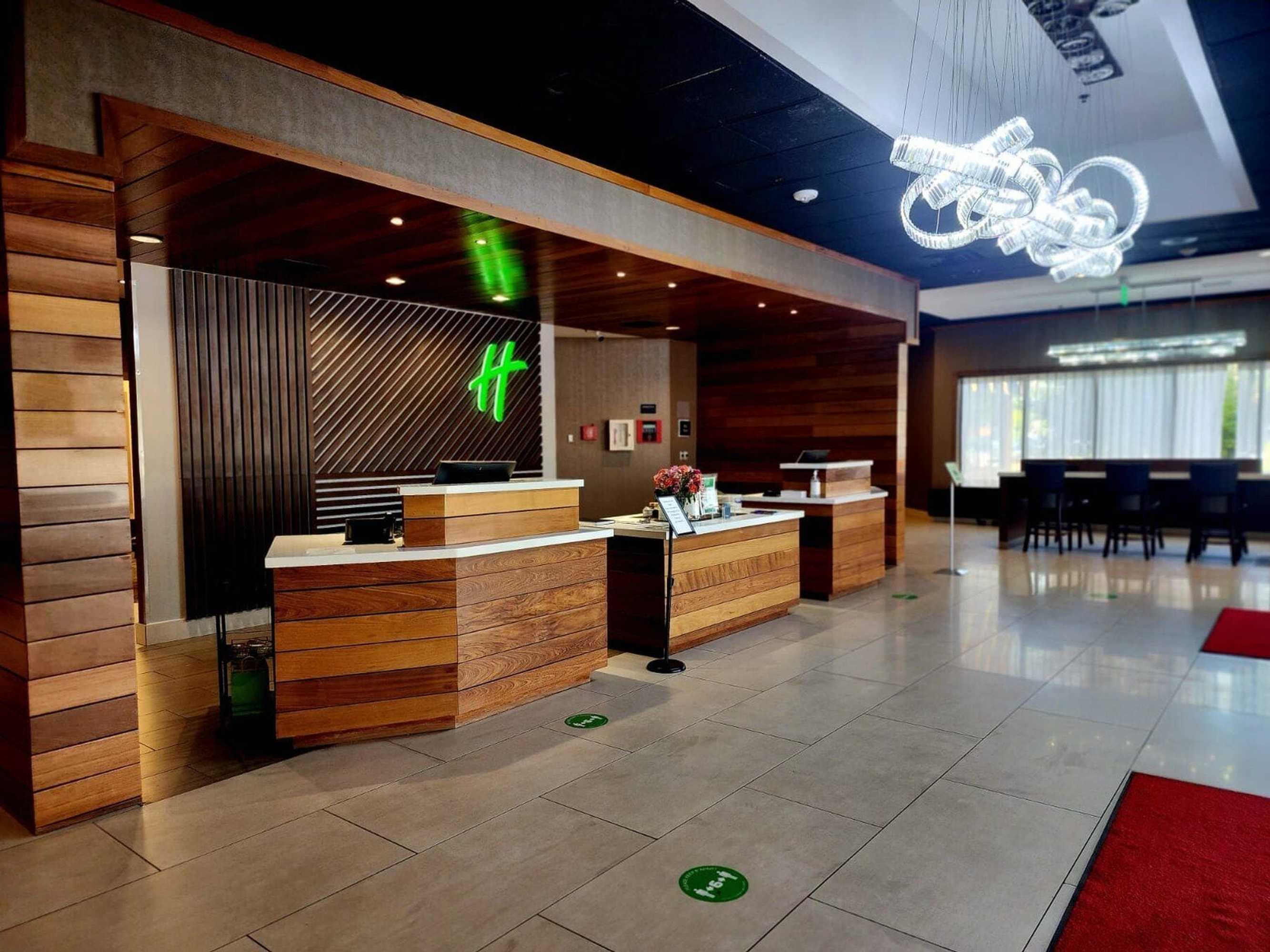 Gift card for Holiday Inn Brookfield Milwaukee Gift card for Holiday Inn Brookfield Milwaukee