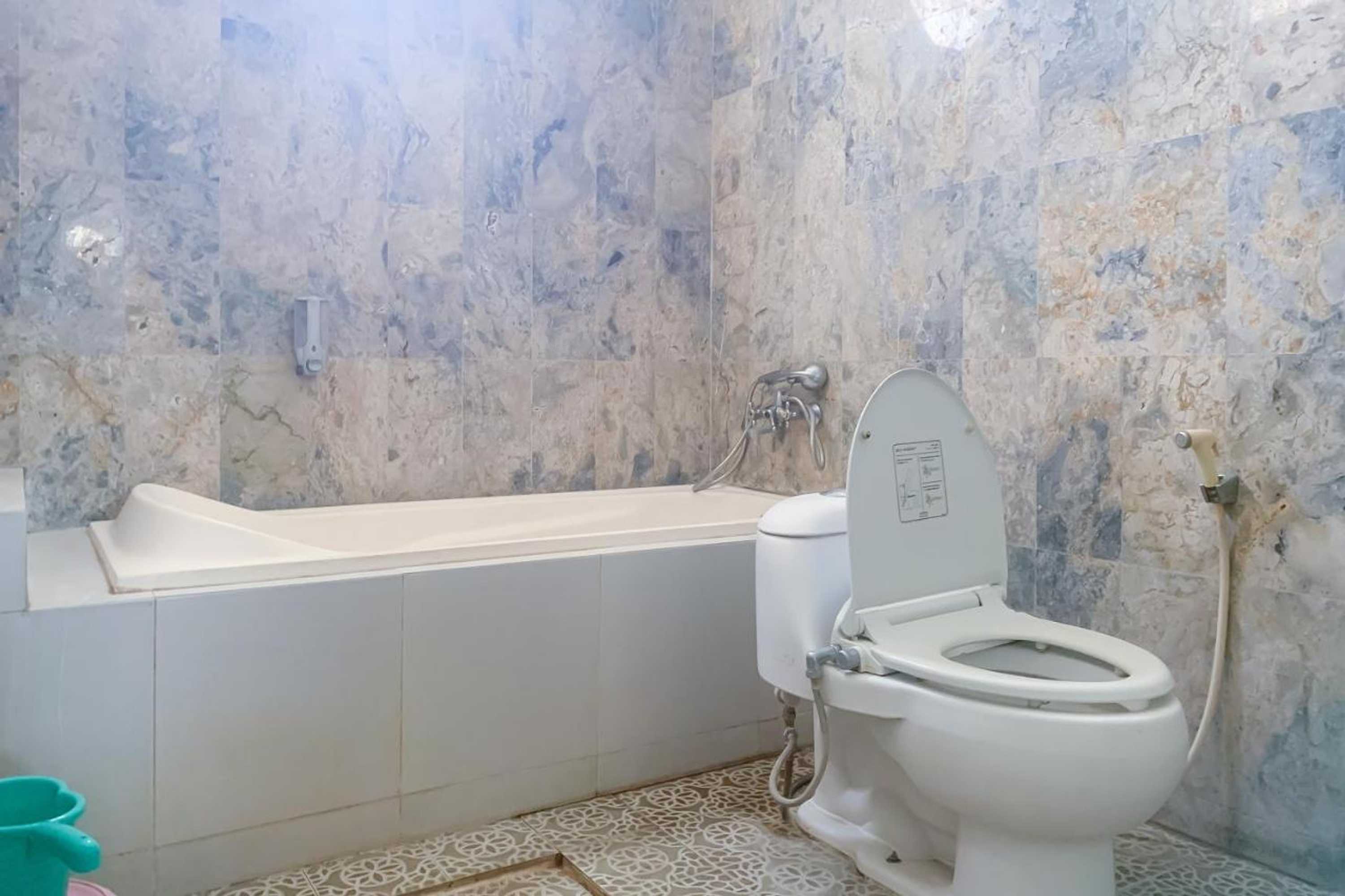 Gift card for Reddoorz Resort Hotel Anb Pameungpeuk Garut Gift card for Reddoorz Resort Hotel Anb Pameungpeuk Garut