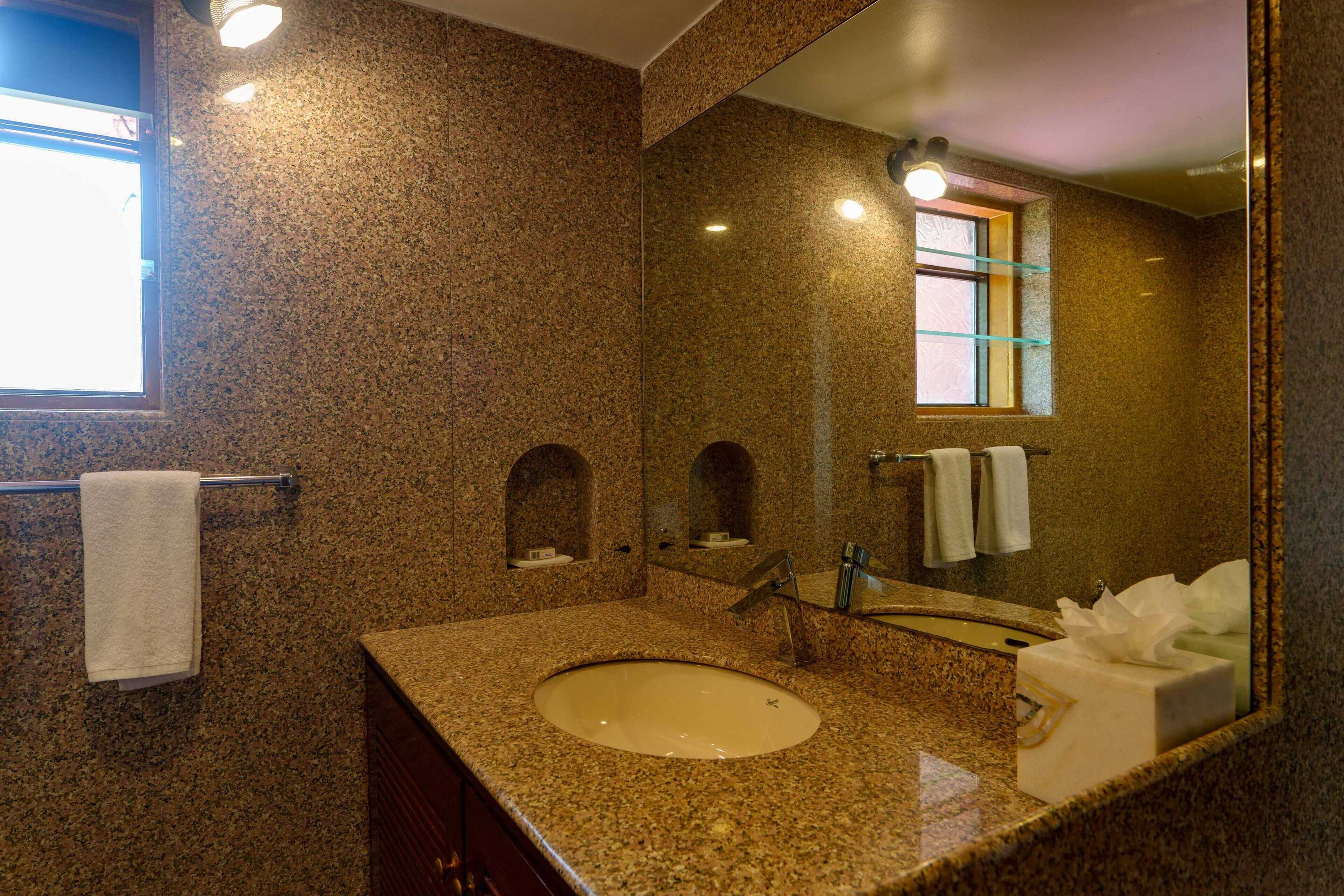 Gift card for Dulwich park View, Panchgani - Amã Stays & Trails 