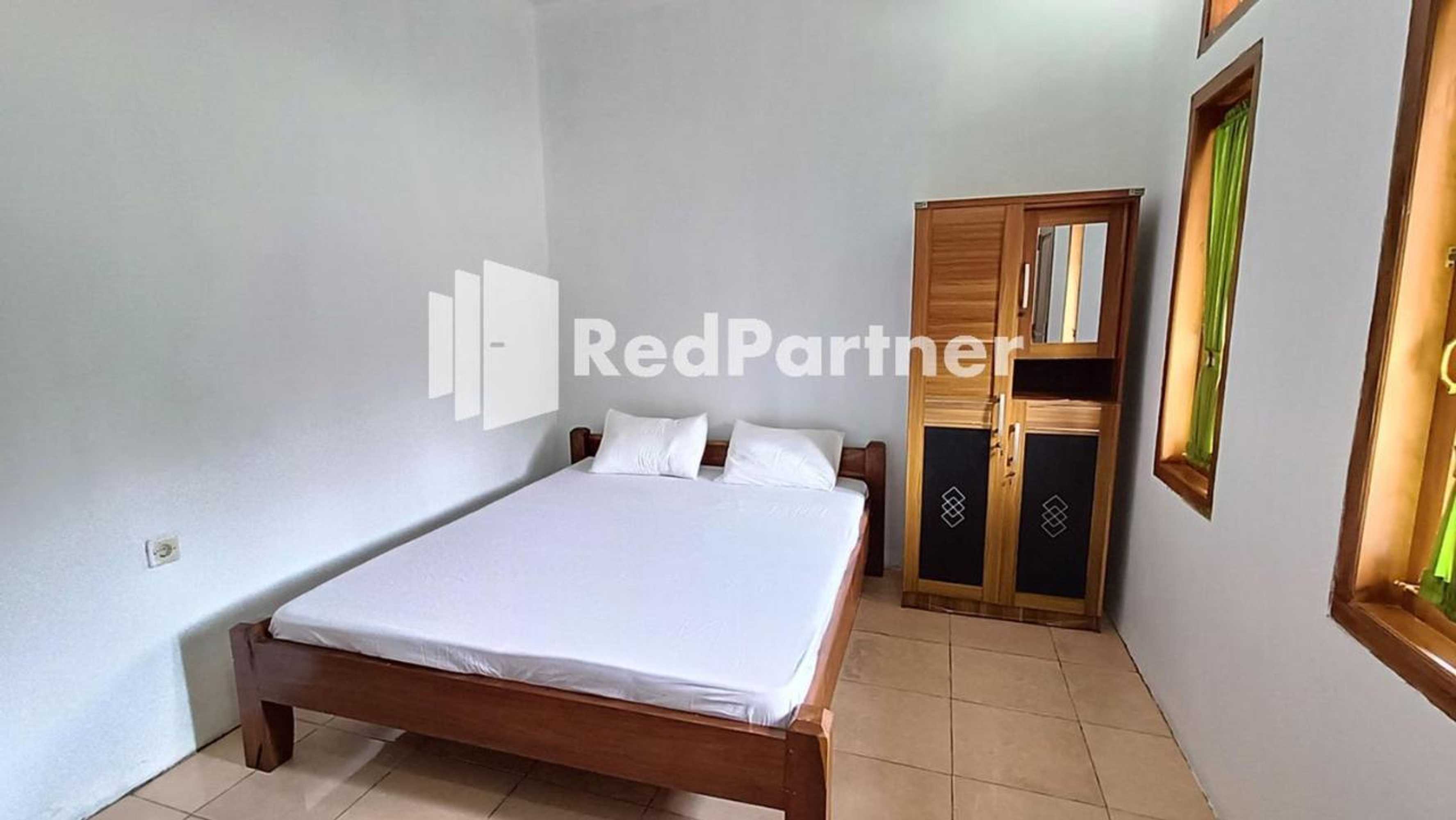 Gift card for Jogo Segoro Homestay Mitra Reddoorz Near Pantai Sundak Gunungkidul