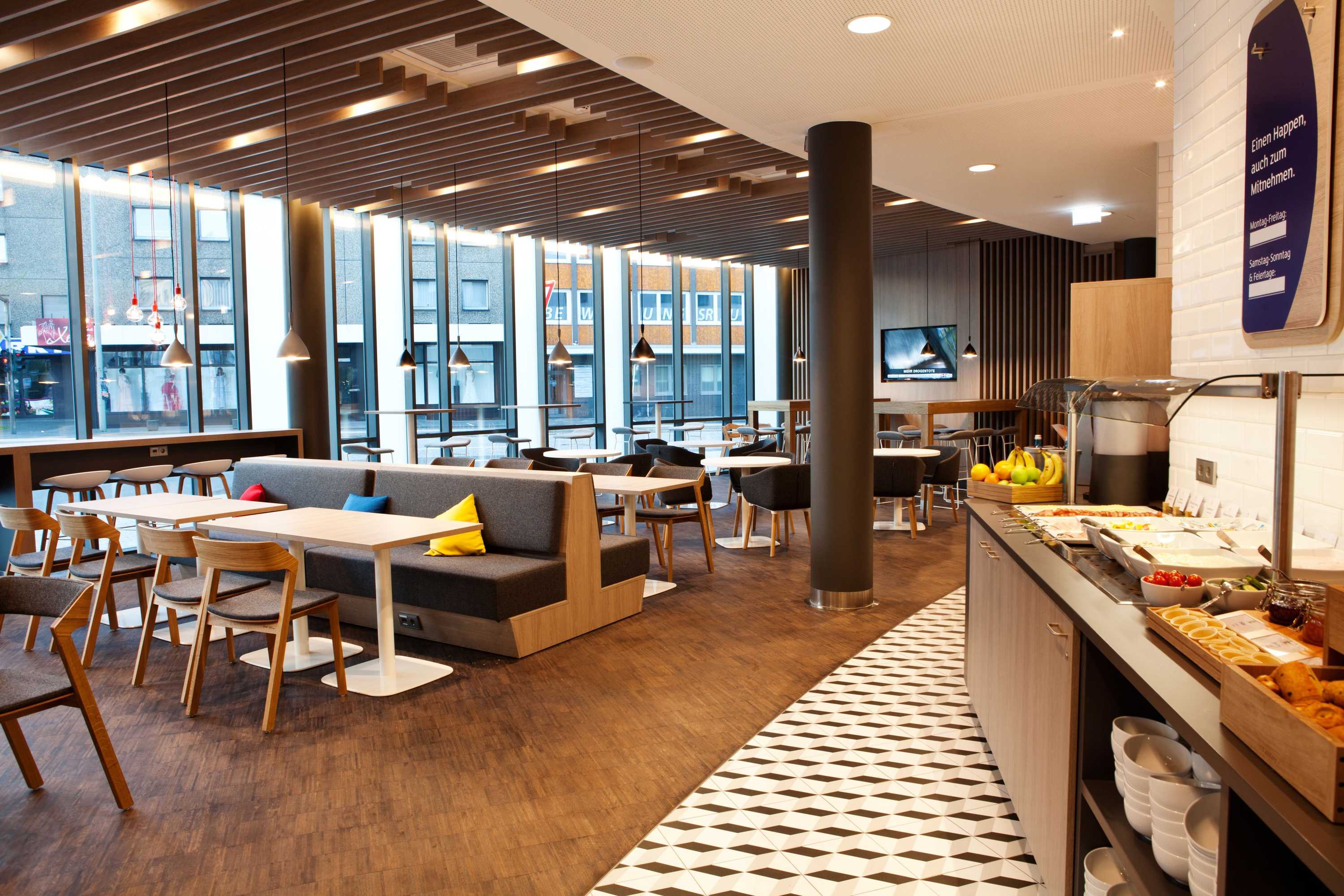 Gift card for Holiday Inn Express Siegen by Ihg Gift card for Holiday Inn Express Siegen by Ihg