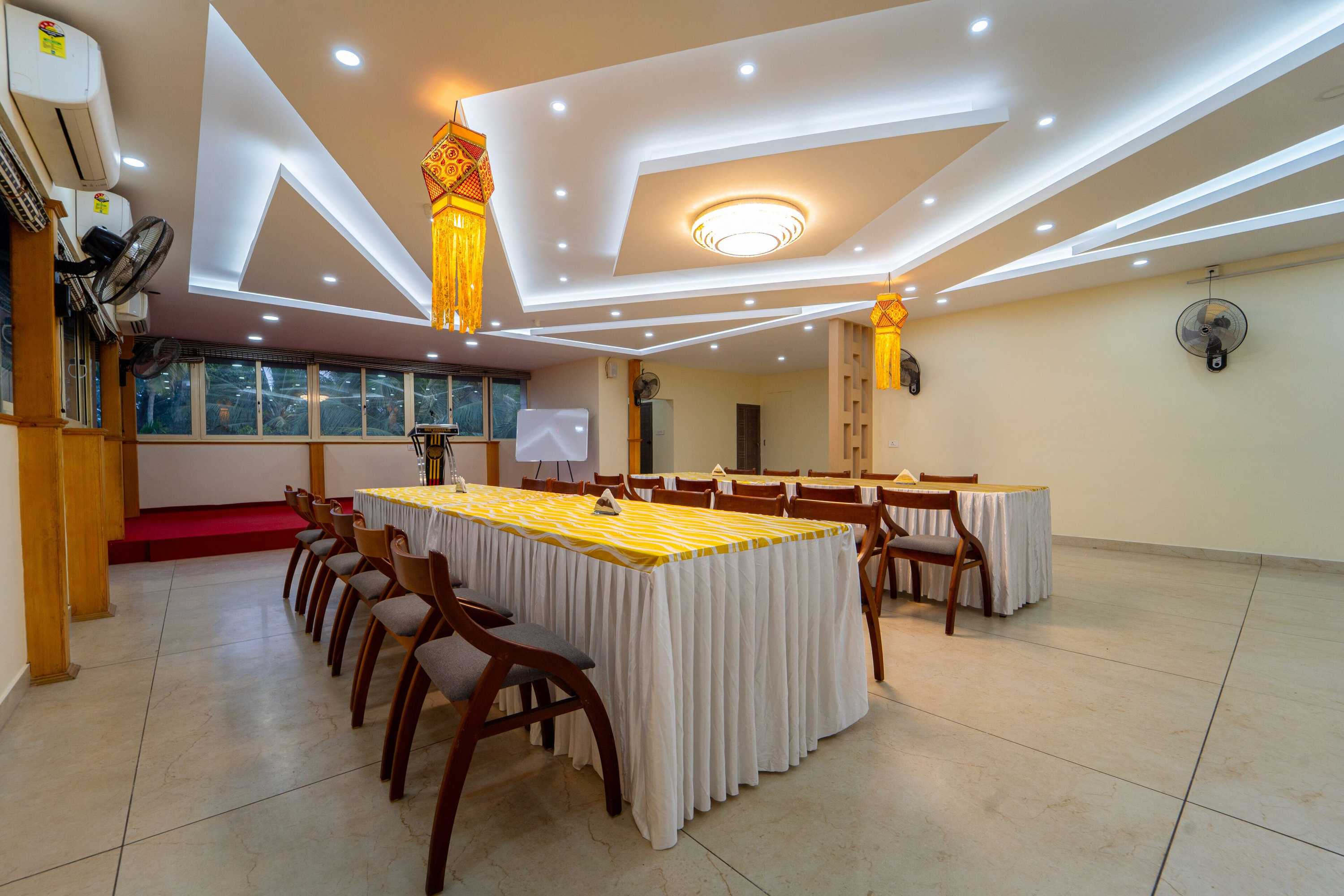 Gift card for Treebo Sree Varshavilas Regency, 500 Mtrs From Guruvayoor Temple