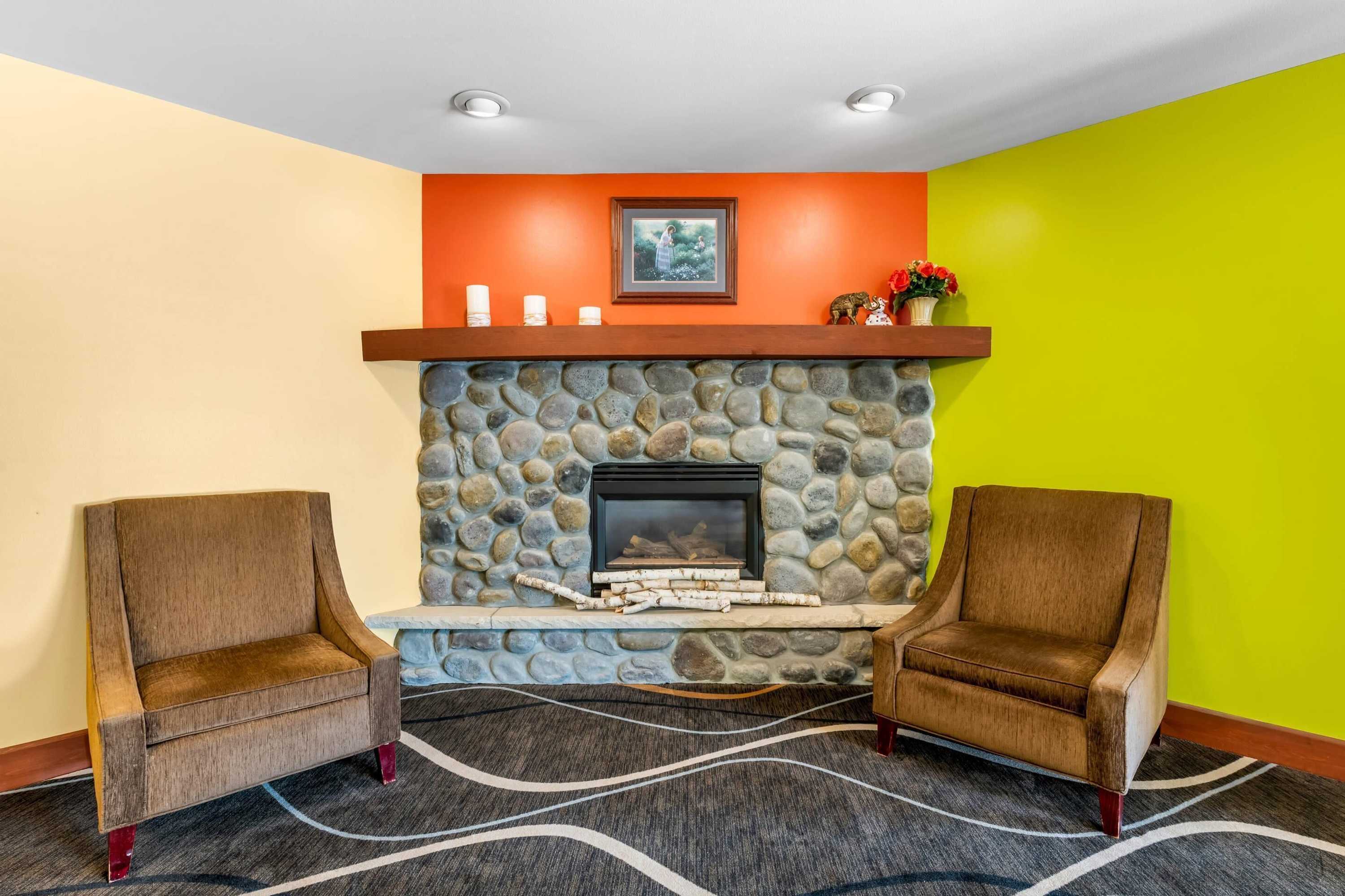 Gift card for Econo Lodge Inn & Suites Gift card for Econo Lodge Inn & Suites