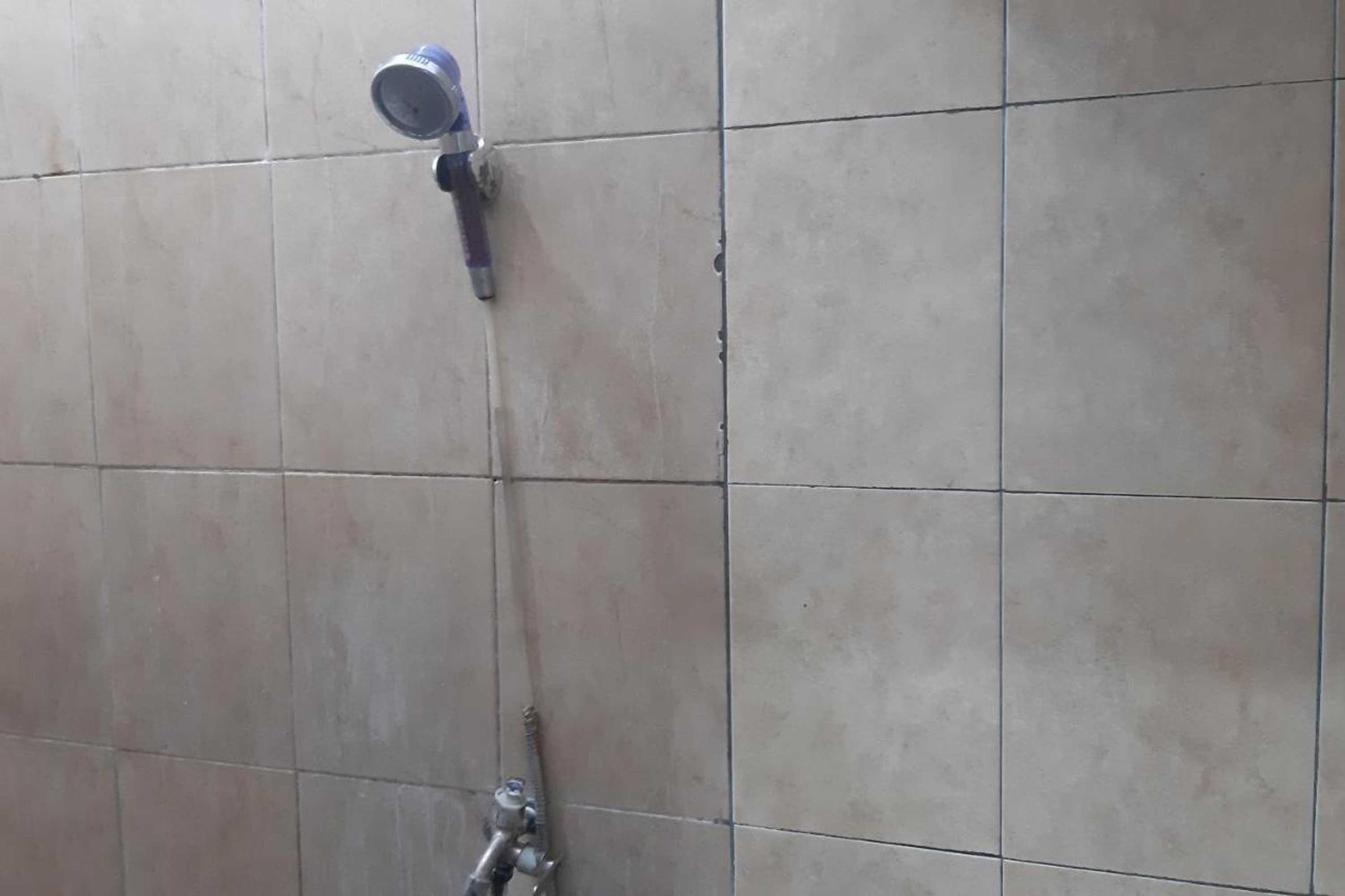 Gift card for De Luck Homestay Near Alun Alun Sidoarjo Mitra Reddoorz Gift card for De Luck Homestay Near Alun Alun Sidoarjo Mitra Reddoorz