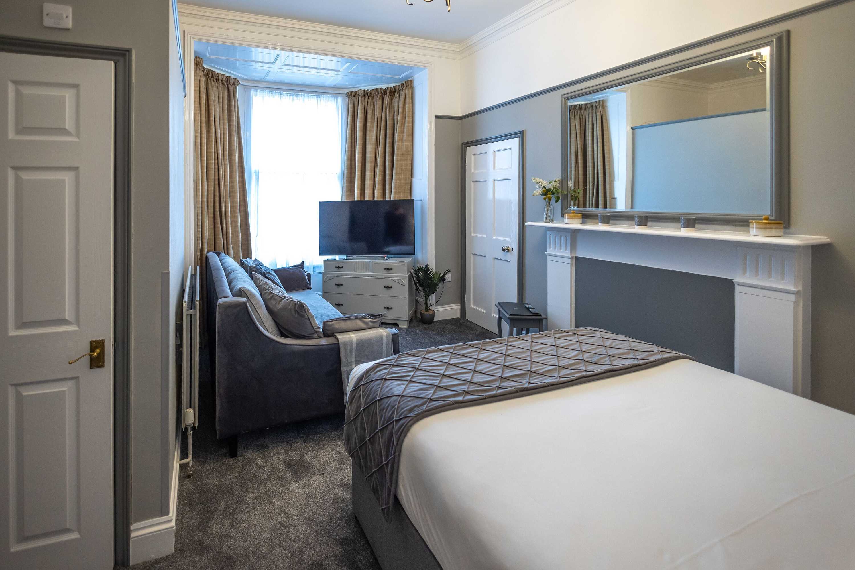 Gift card for Gloucester House