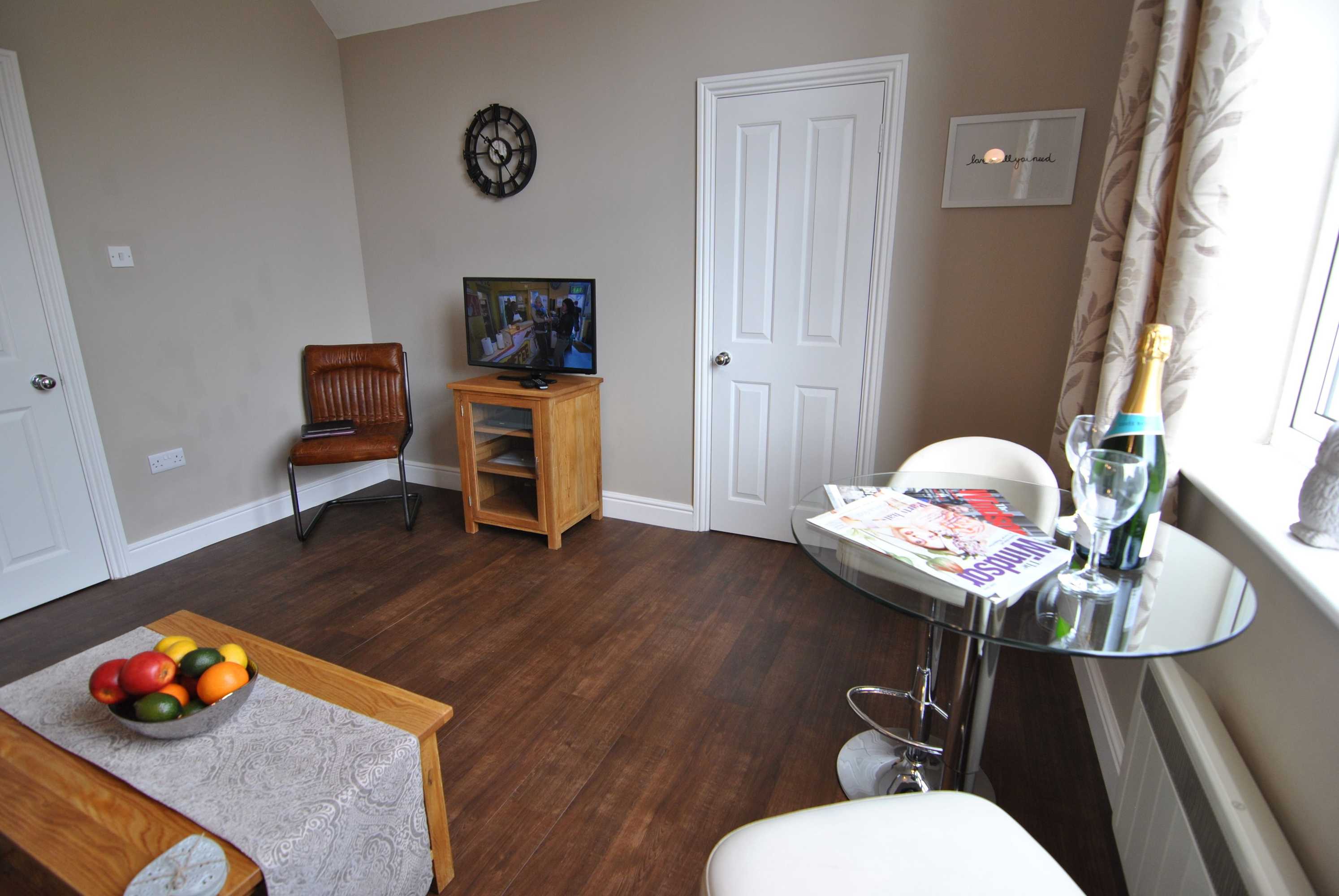 Gift card for Lord Raglan House Apartments 2br With Parking
