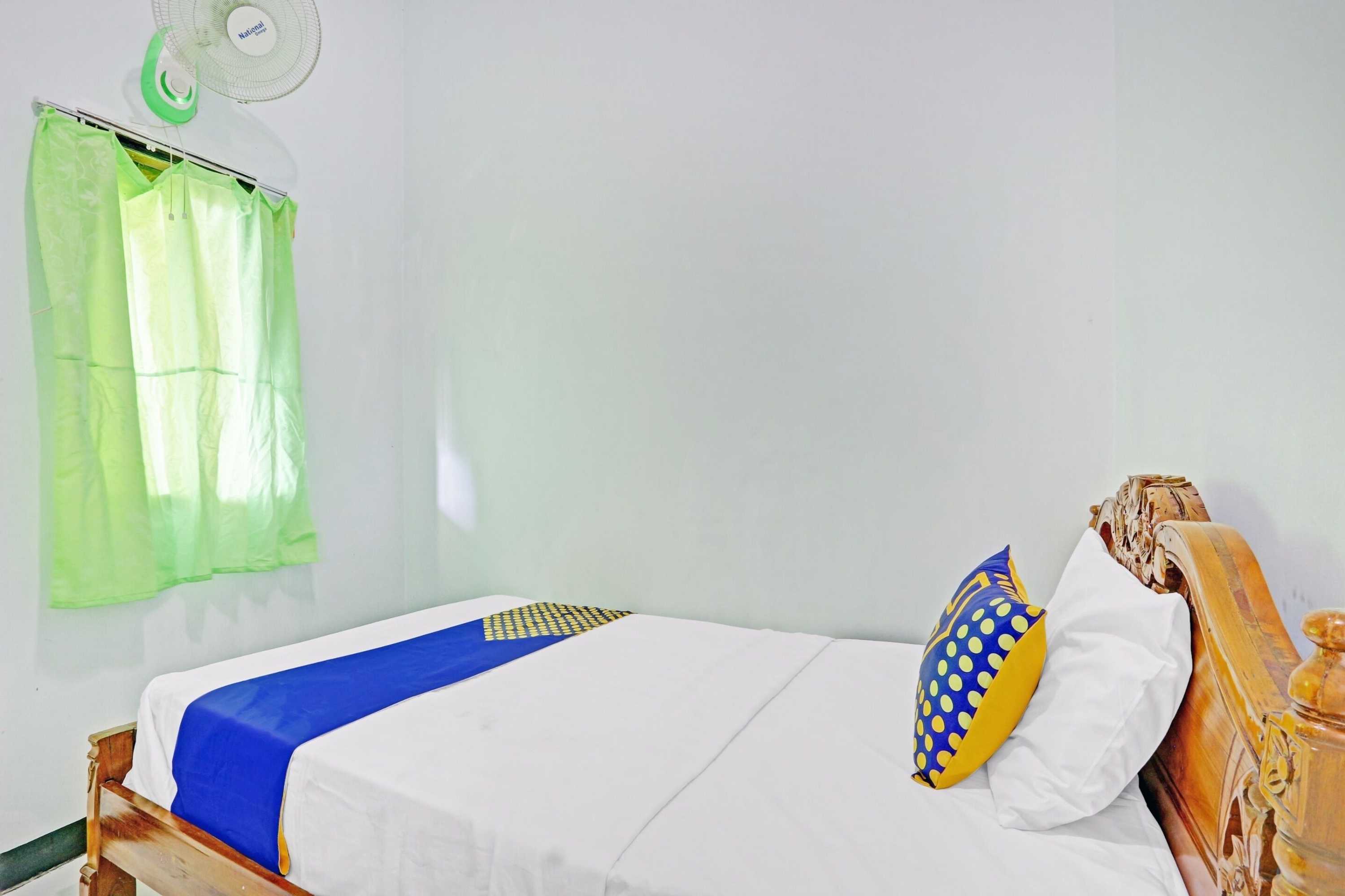 Gift card for Spot ON 90760 Homestay Al Madina Syariah