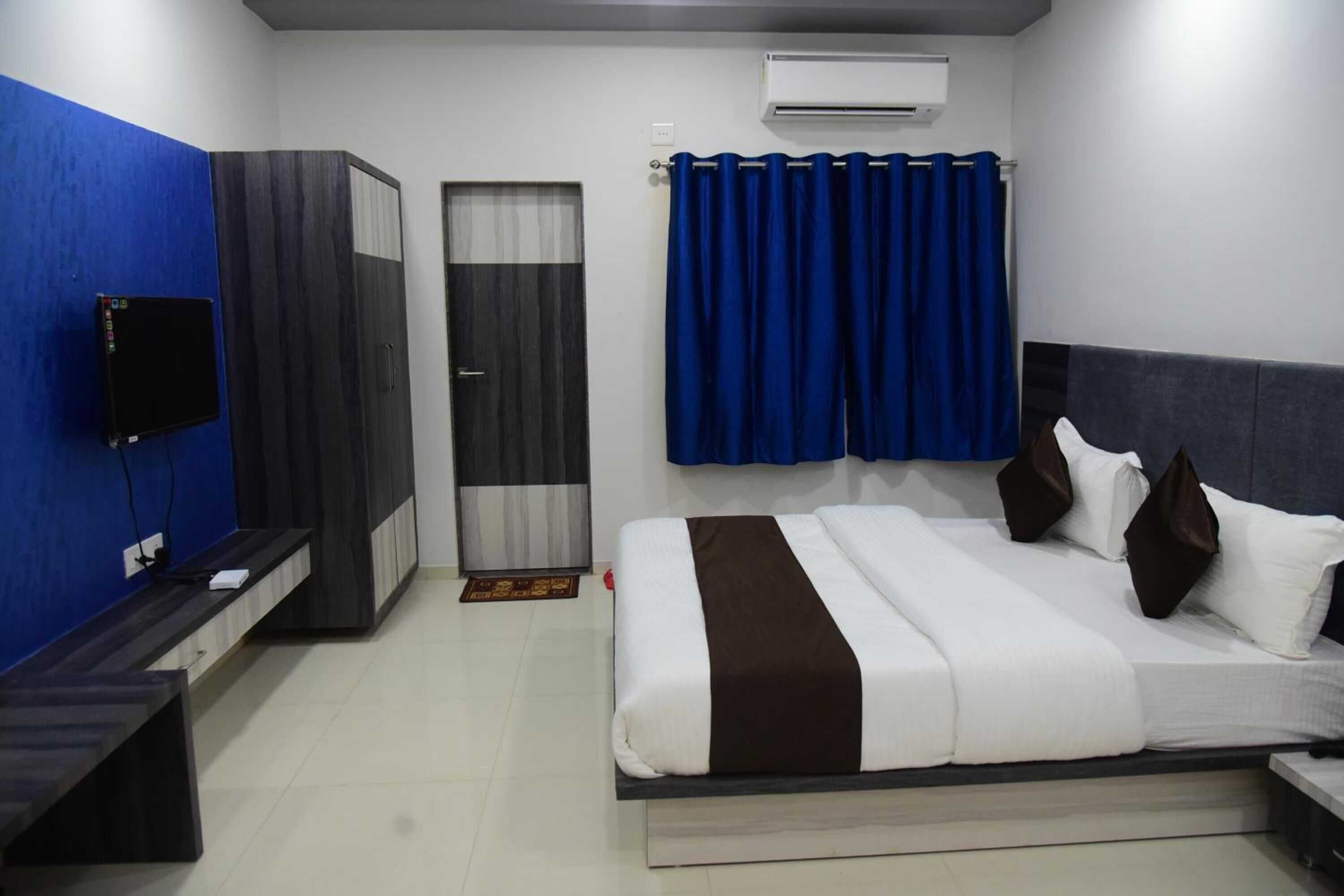 Gift card for Hotel Savera Palace Gift card for Hotel Savera Palace