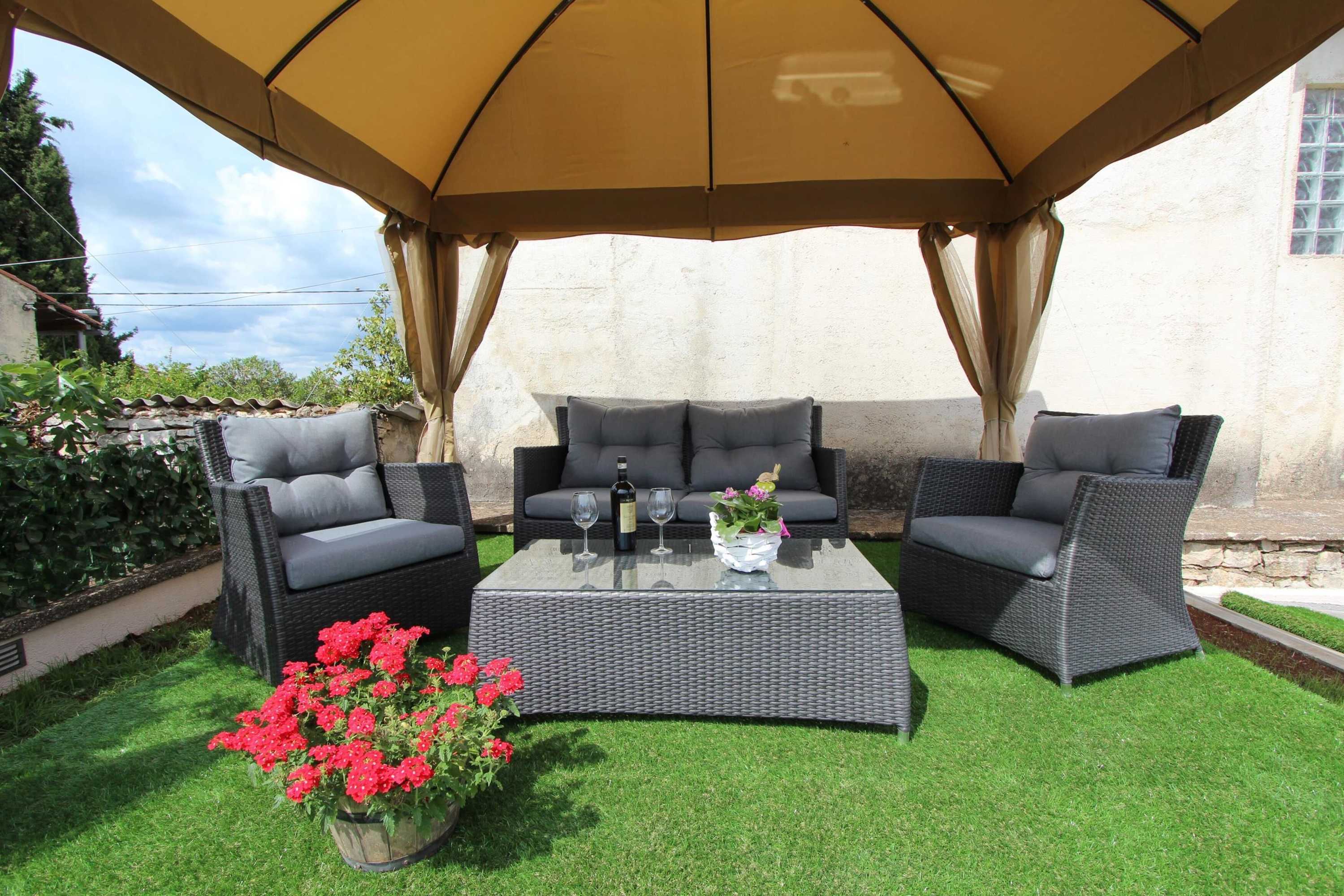 Gift card for Apartments Midea 2