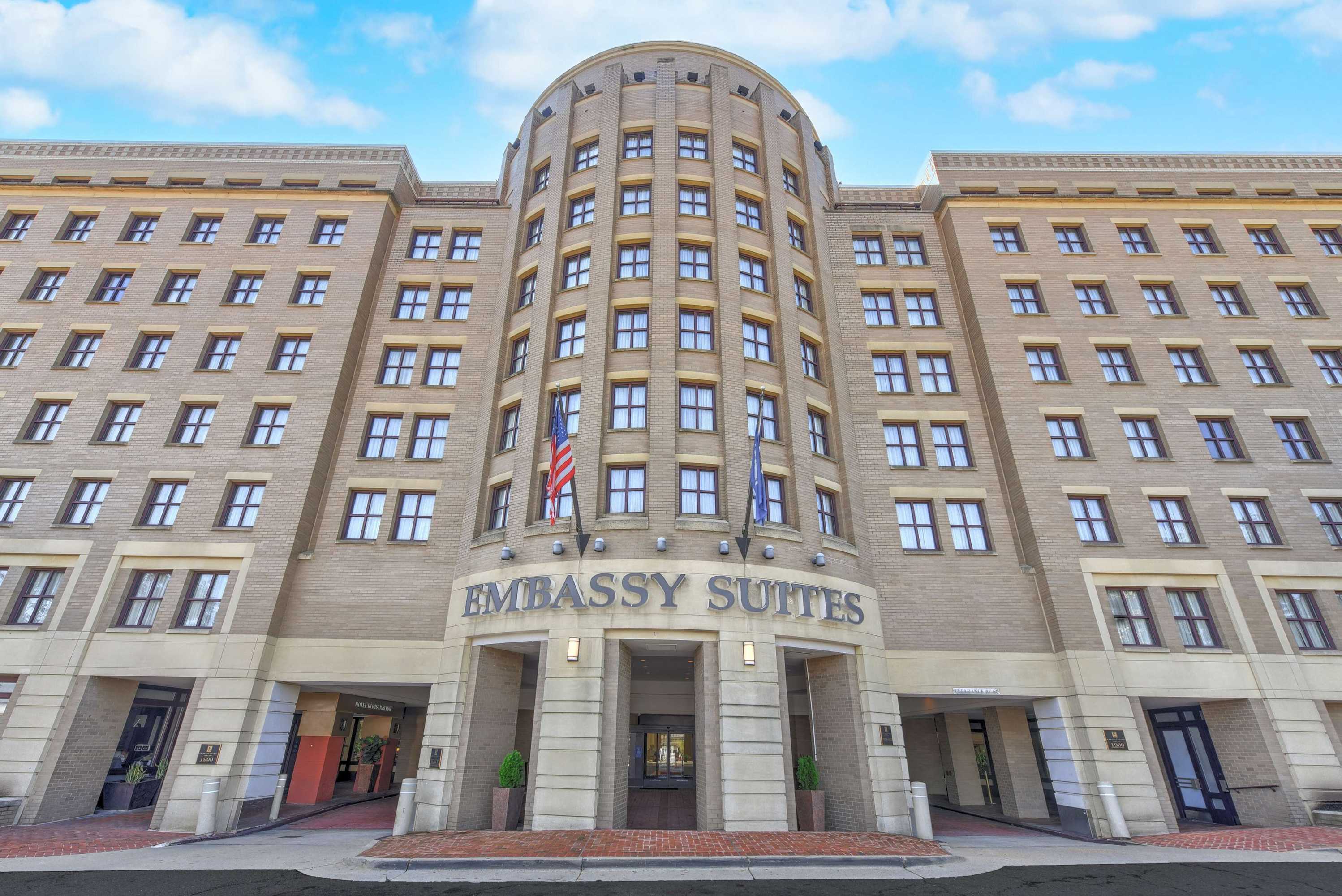 Gift card for Embassy Suites by Hilton Alexandria Old Town Gift card for Embassy Suites by Hilton Alexandria Old Town