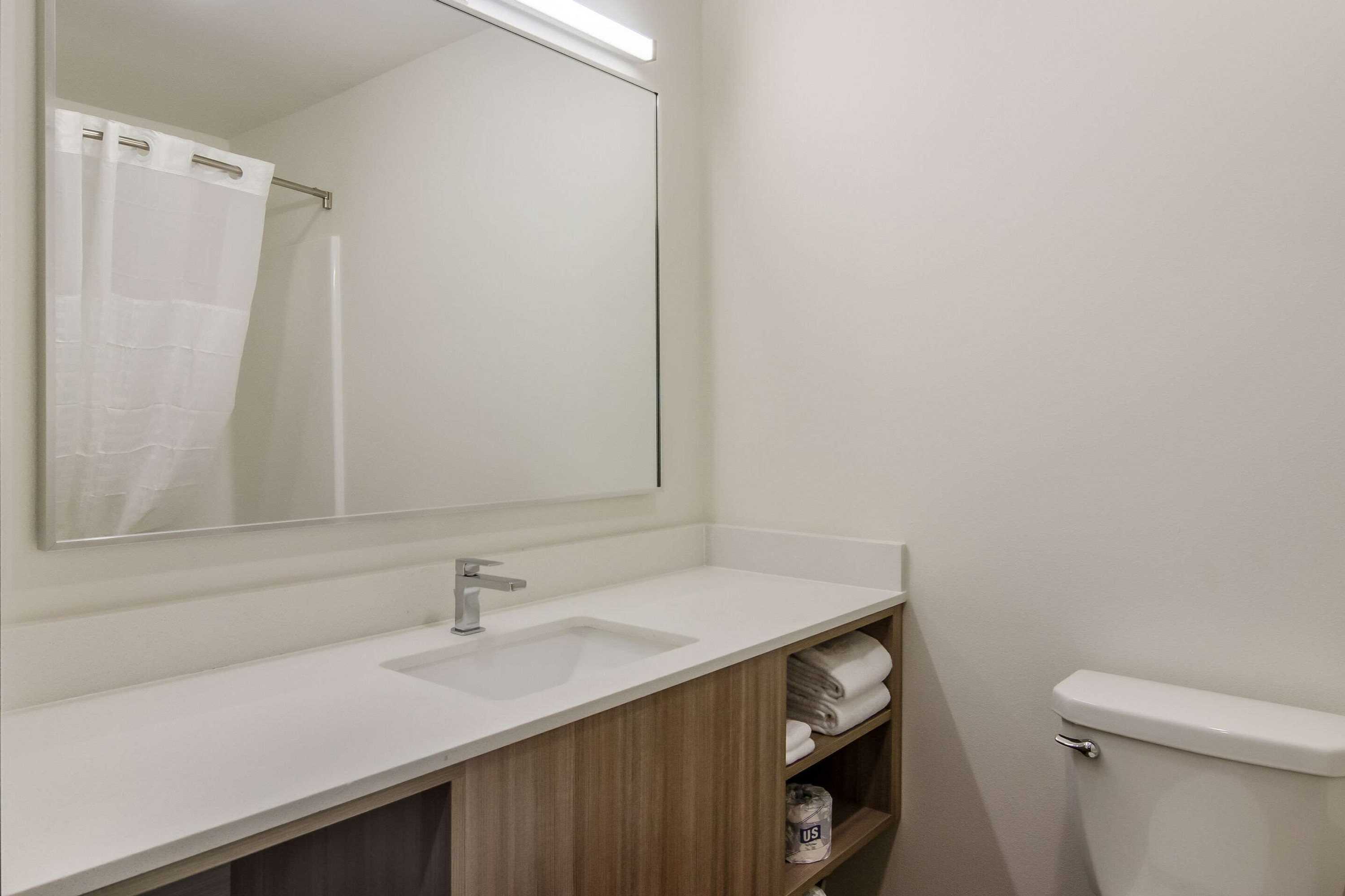 Gift card for Woodspring Suites Tacoma - Lakewood