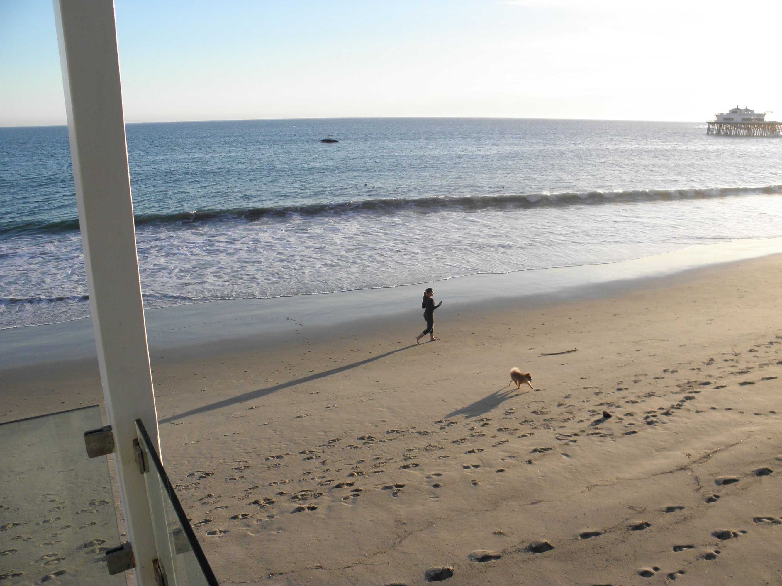 Gift card for Malibu Beach Paradise Apartments Gift card for Malibu Beach Paradise Apartments