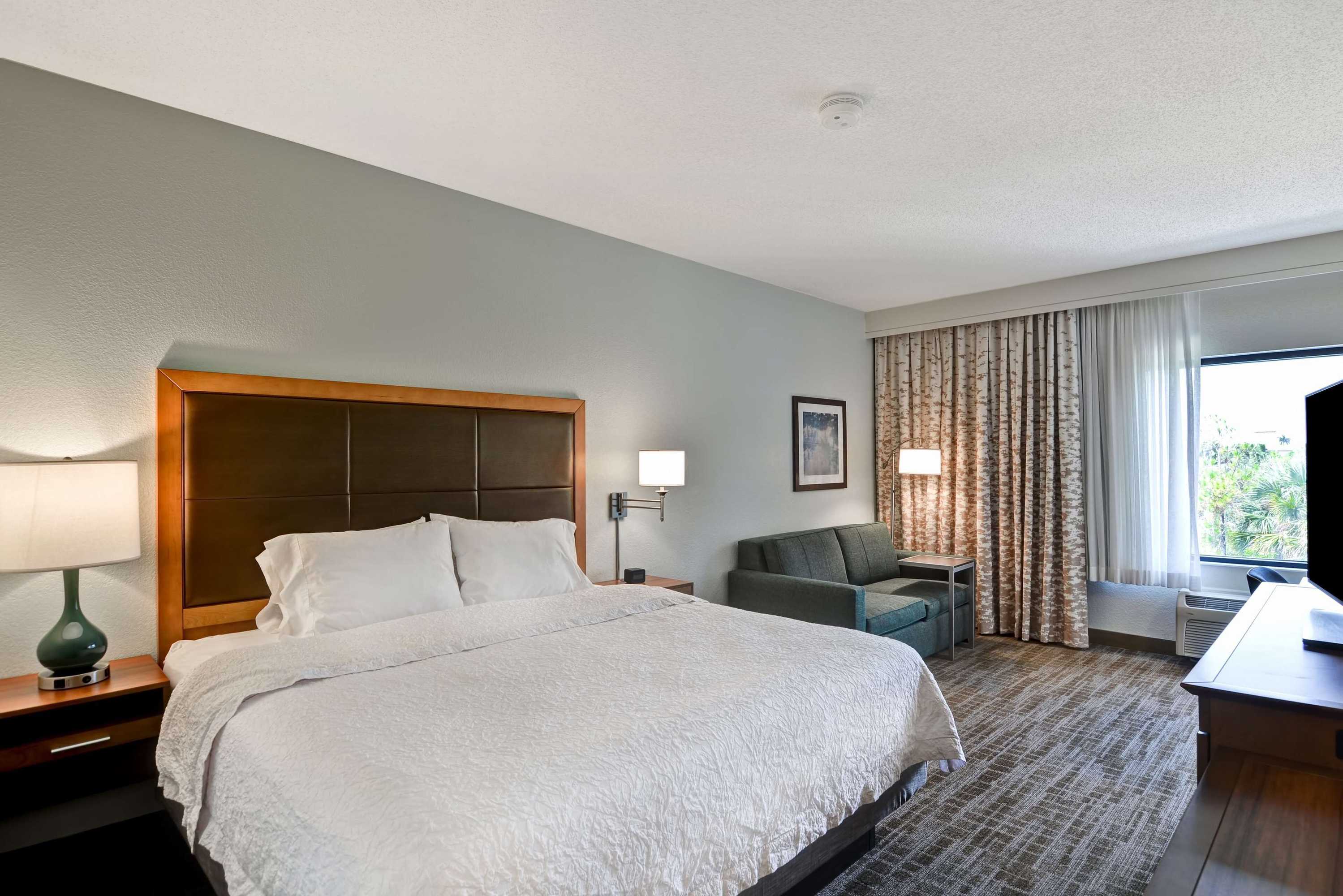 Gift card for Hampton Inn Palm Beach Gardens Gift card for Hampton Inn Palm Beach Gardens