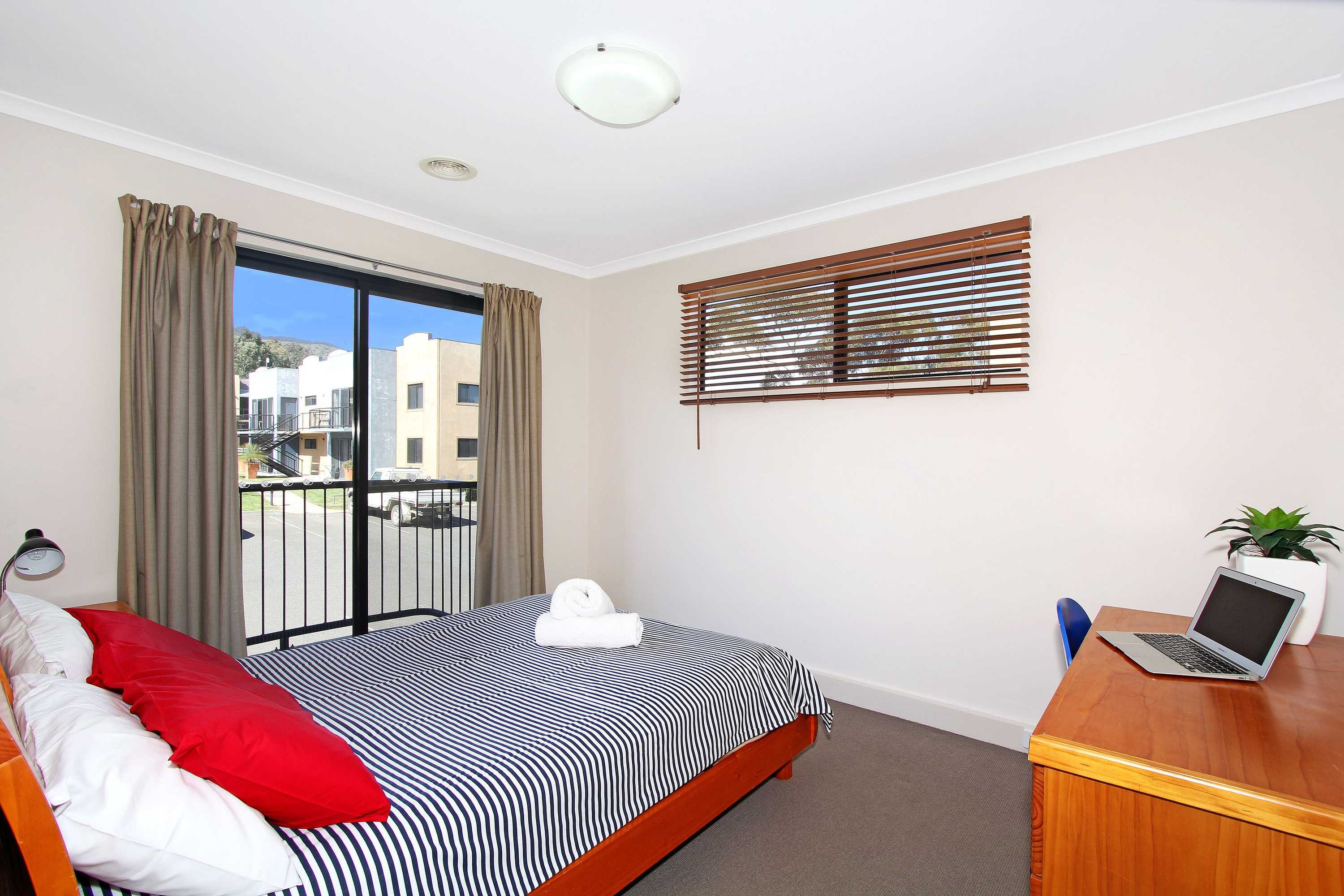 Gift card for Amberoo Apartments Tamworth Gift card for Amberoo Apartments Tamworth