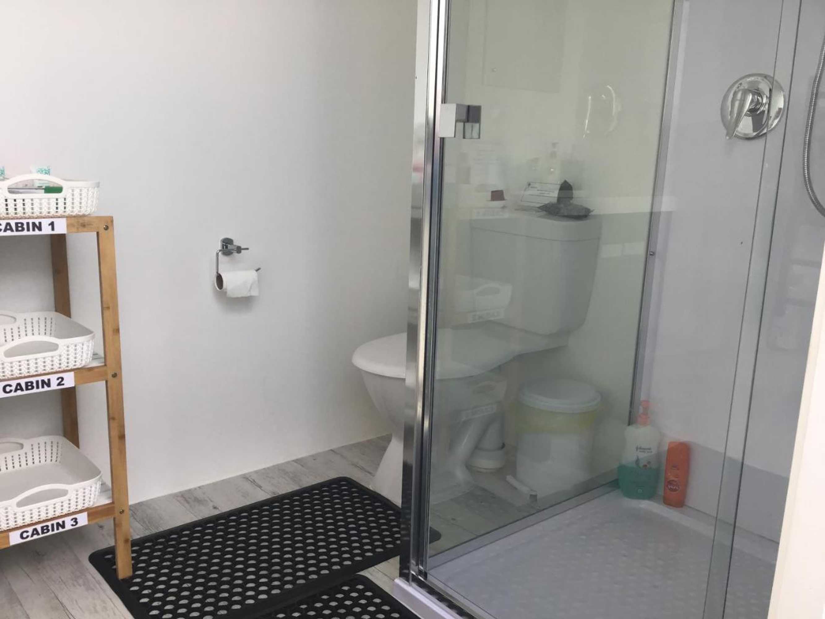 Gift card for Palm Drive 'cozy Cabins'