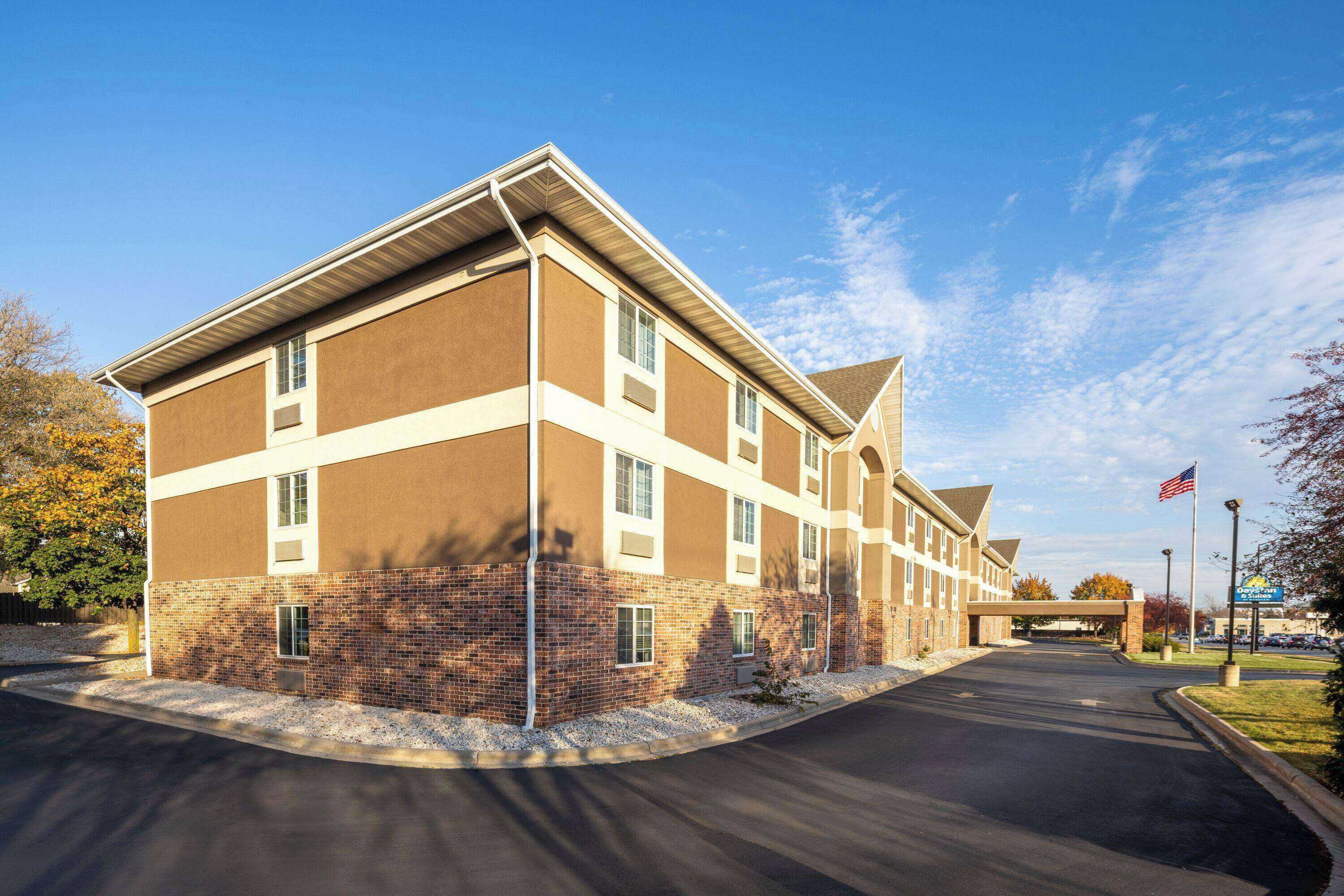 Gift card for Days Inn & Suites by Wyndham Green Bay Wi. Gift card for Days Inn & Suites by Wyndham Green Bay Wi.