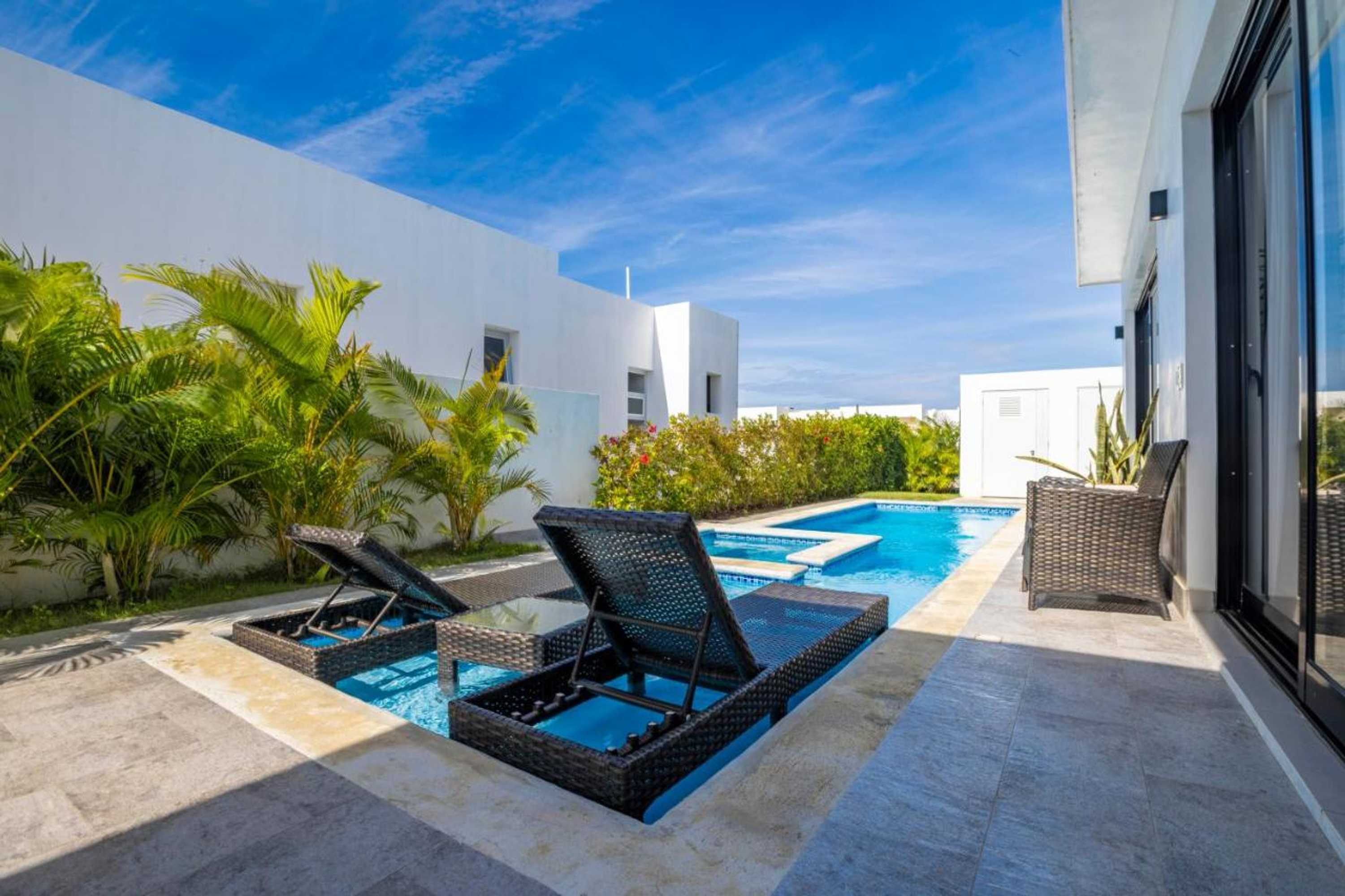 Gift card for Modern 3 Bedroom Villa at Sosua