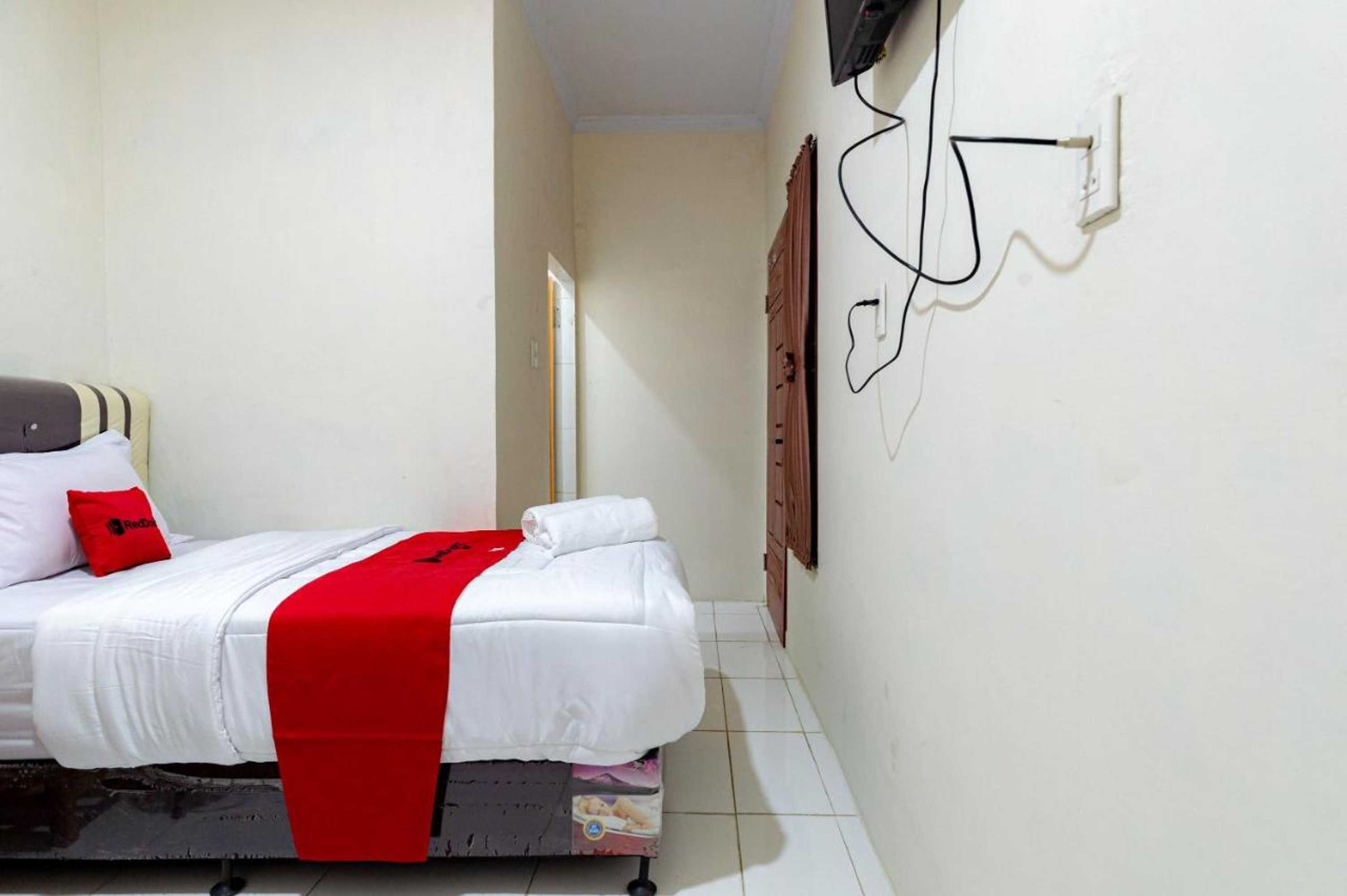 Gift card for Reddoorz @ Simpang Pemda Medan