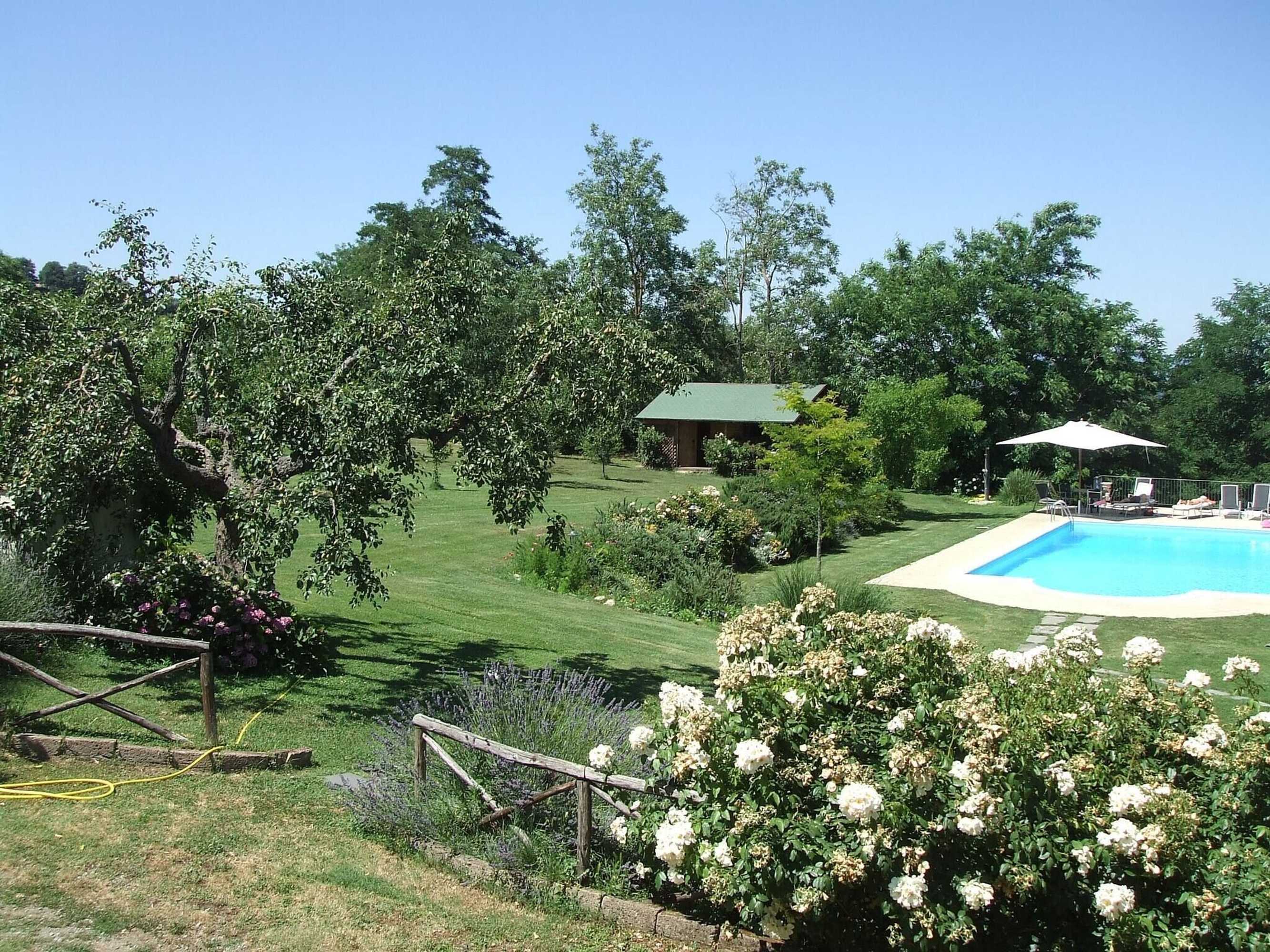 Gift card for Red House/casa Rossa - Near Civita Di Bagnoregio Gift card for Red House/casa Rossa - Near Civita Di Bagnoregio