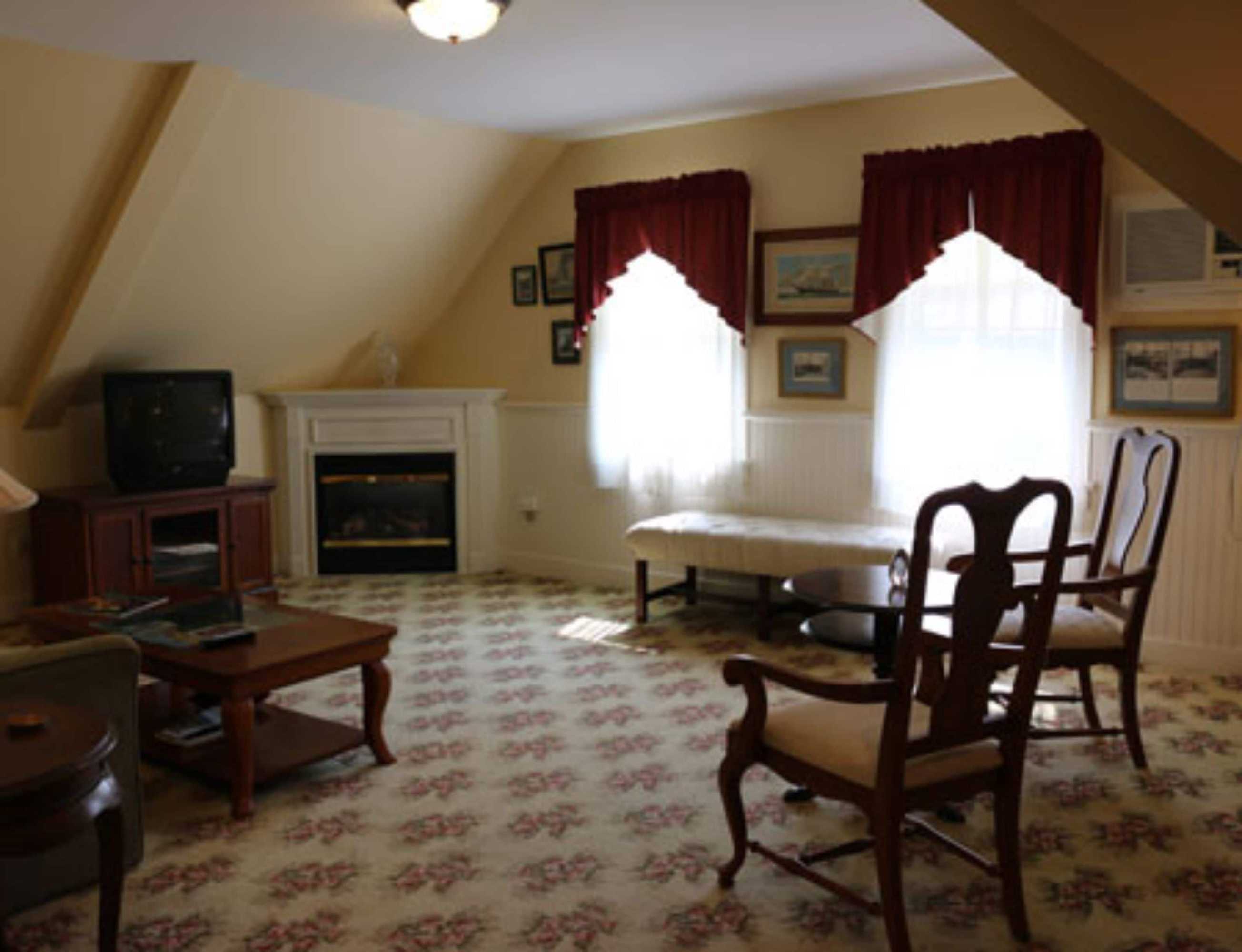 Gift card for Kearsarge Inn Gift card for Kearsarge Inn