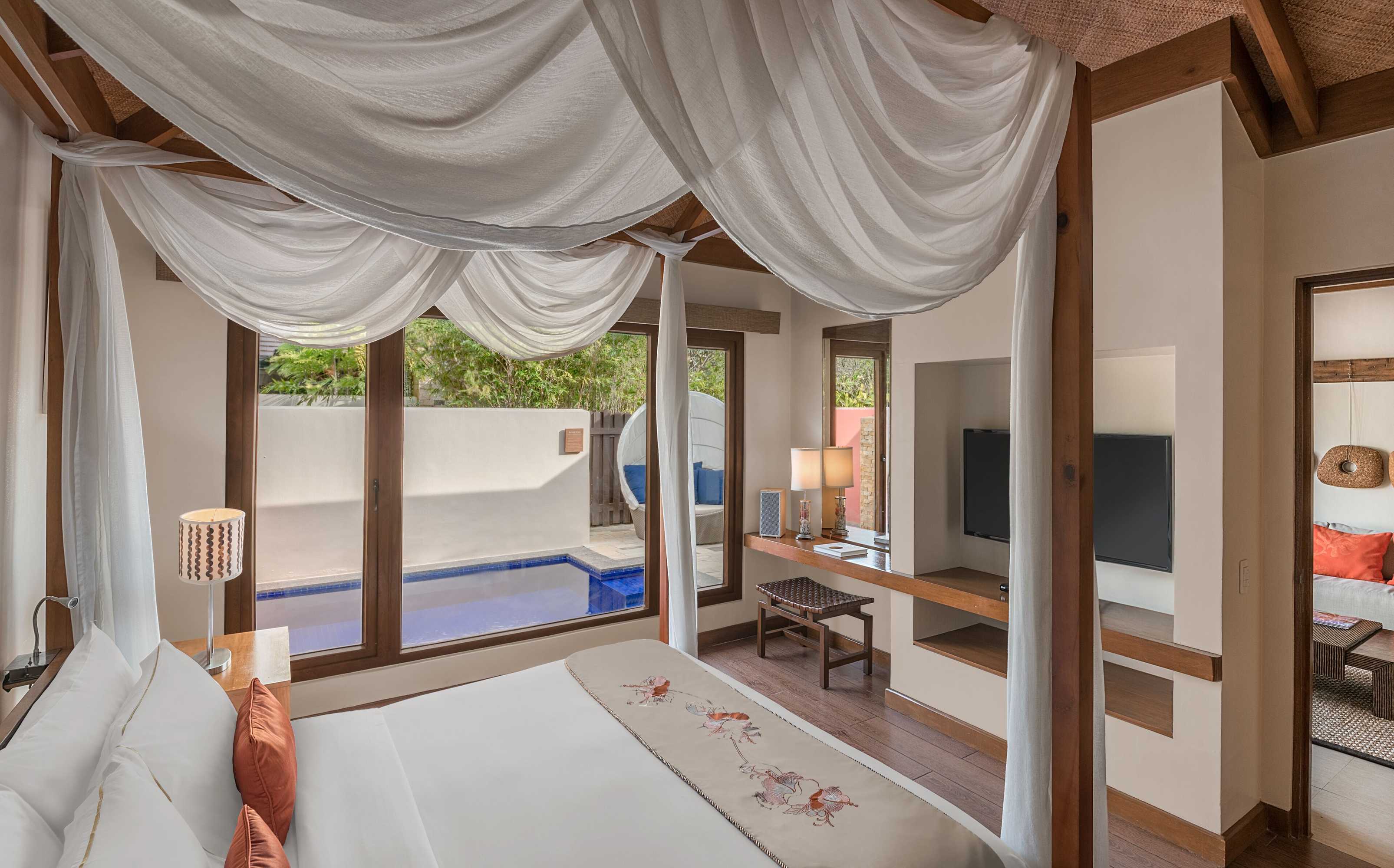 Gift card for Crimson Resort And Spa Mactan Gift card for Crimson Resort And Spa Mactan