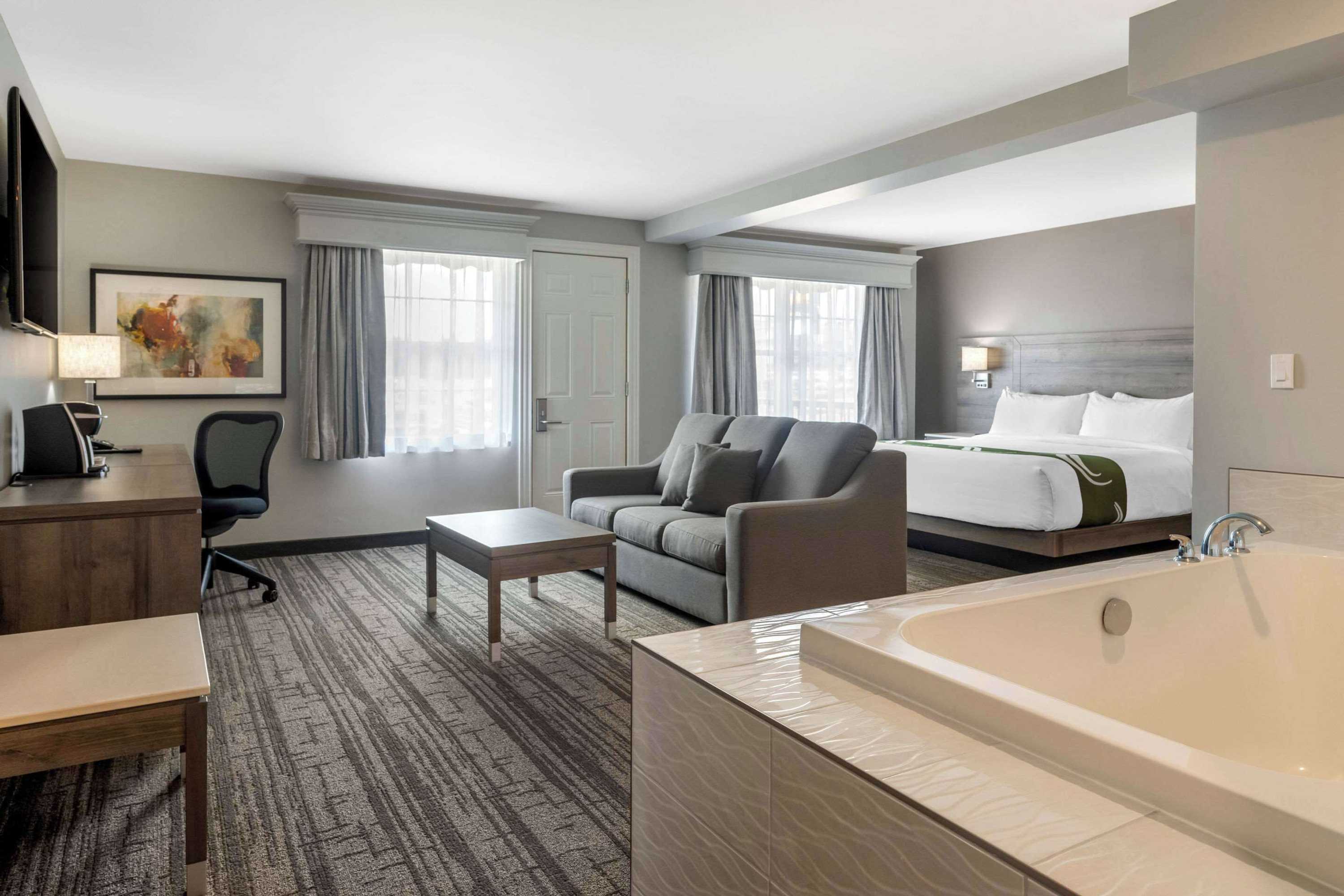 Gift card for Quality Inn & Suites Amsterdam Gift card for Quality Inn & Suites Amsterdam