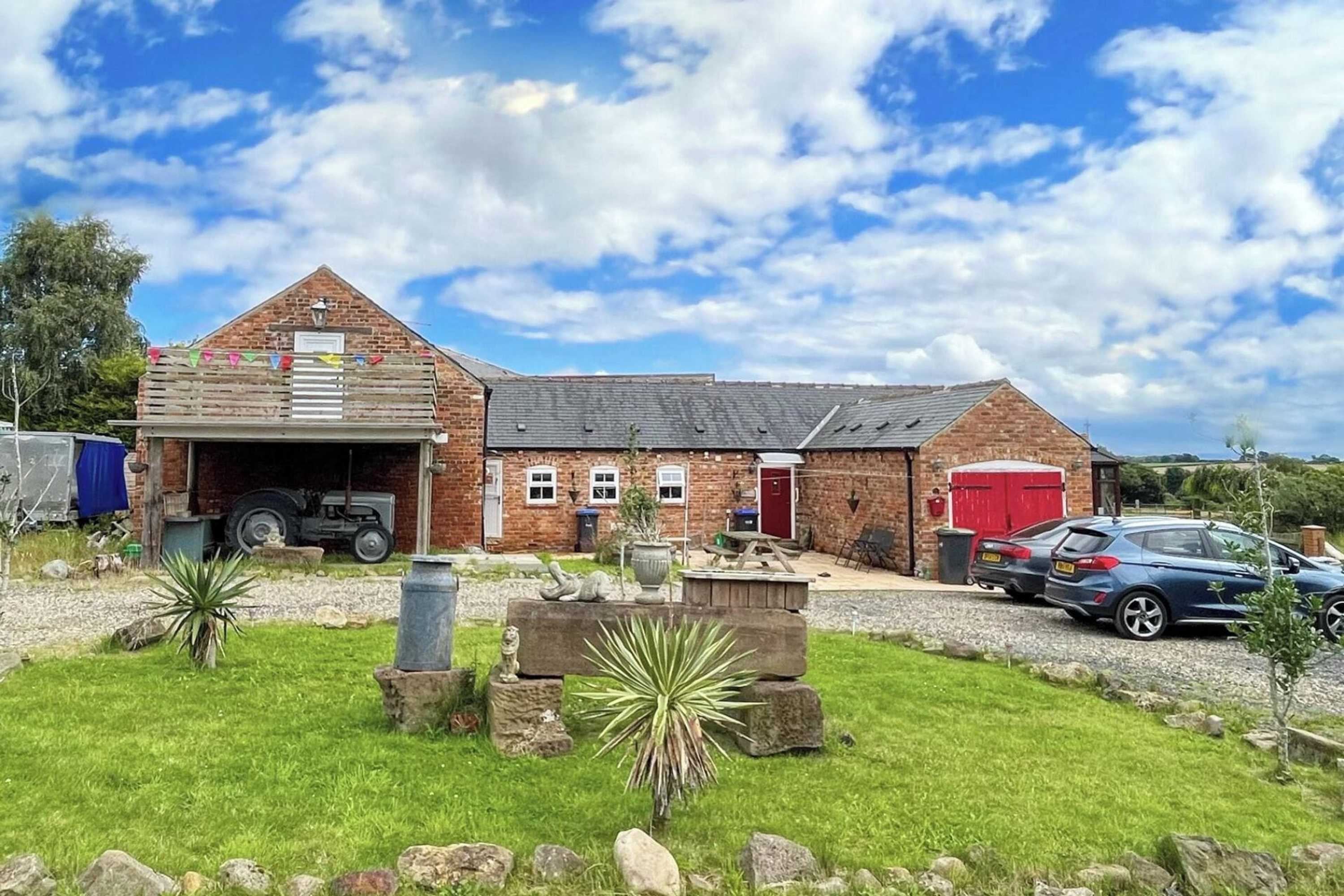 Gift card for Starshinezzz - Large Farmhouse County Durham