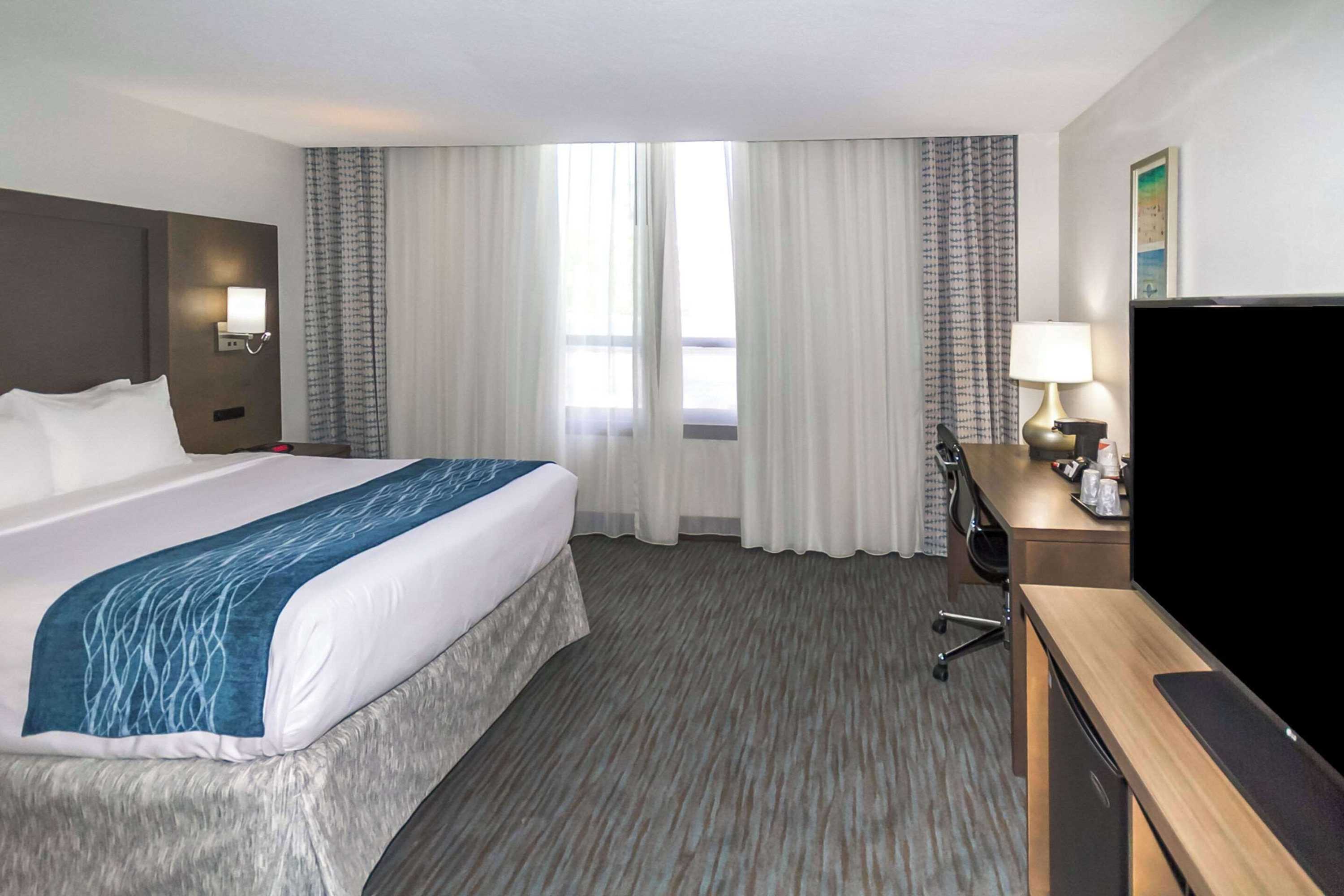 Gift card for Comfort Inn & Suites Downtown Brickell - Port of Miami Gift card for Comfort Inn & Suites Downtown Brickell - Port of Miami