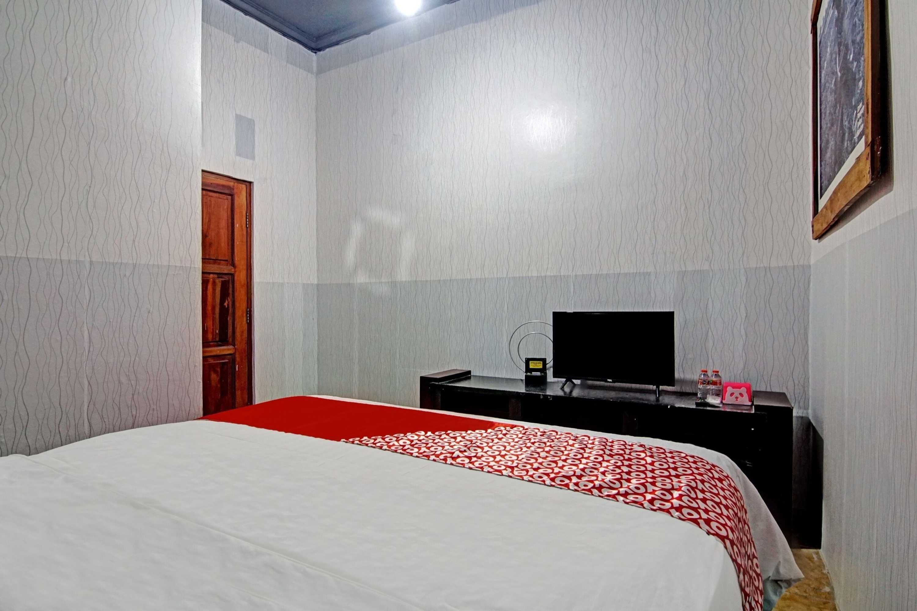 Gift card for Super Oyo 90358 Poris Residence Syariah Gift card for Super Oyo 90358 Poris Residence Syariah