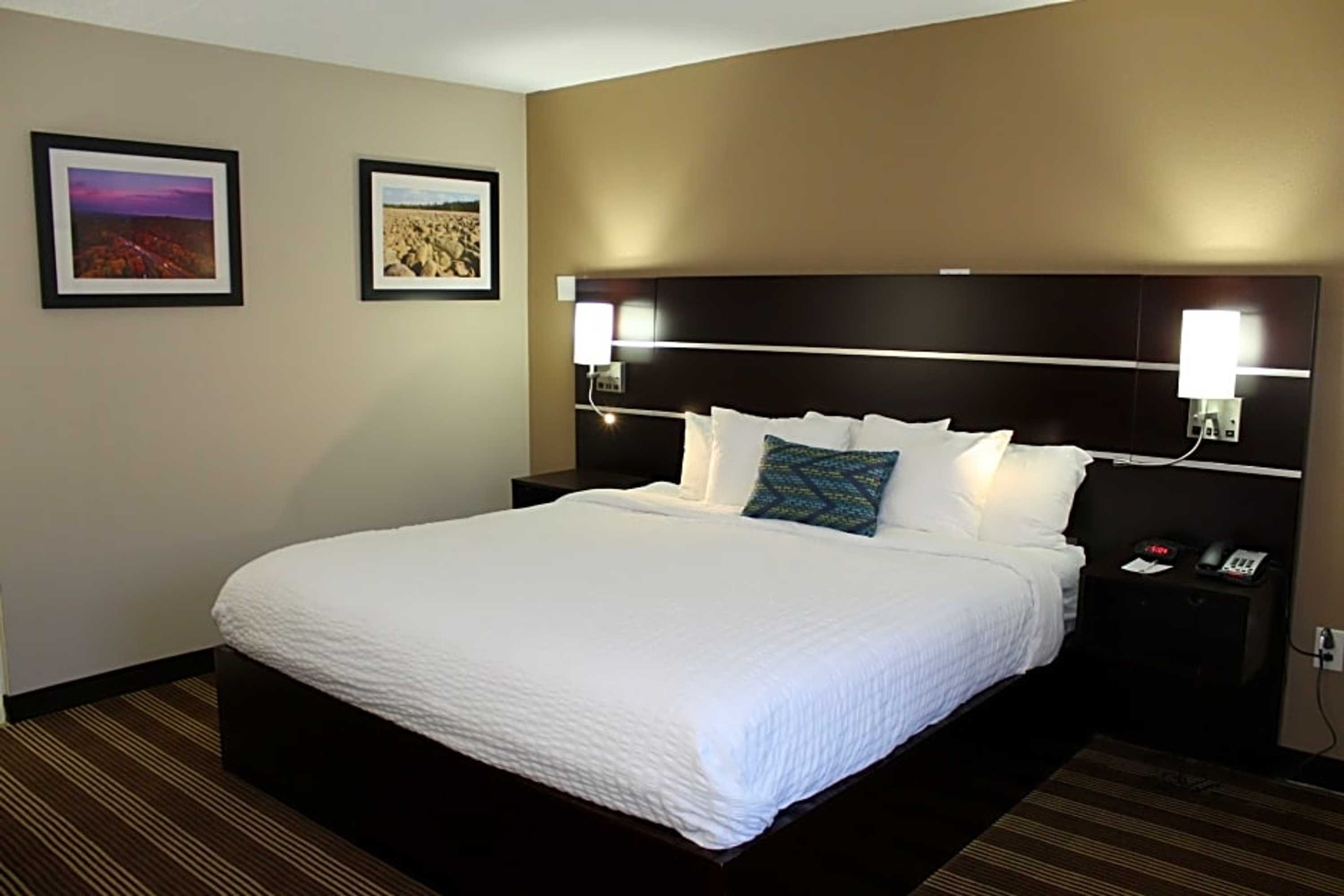 Gift card for Pocono Inn & Banquet - Stroudsburg Gift card for Pocono Inn & Banquet - Stroudsburg