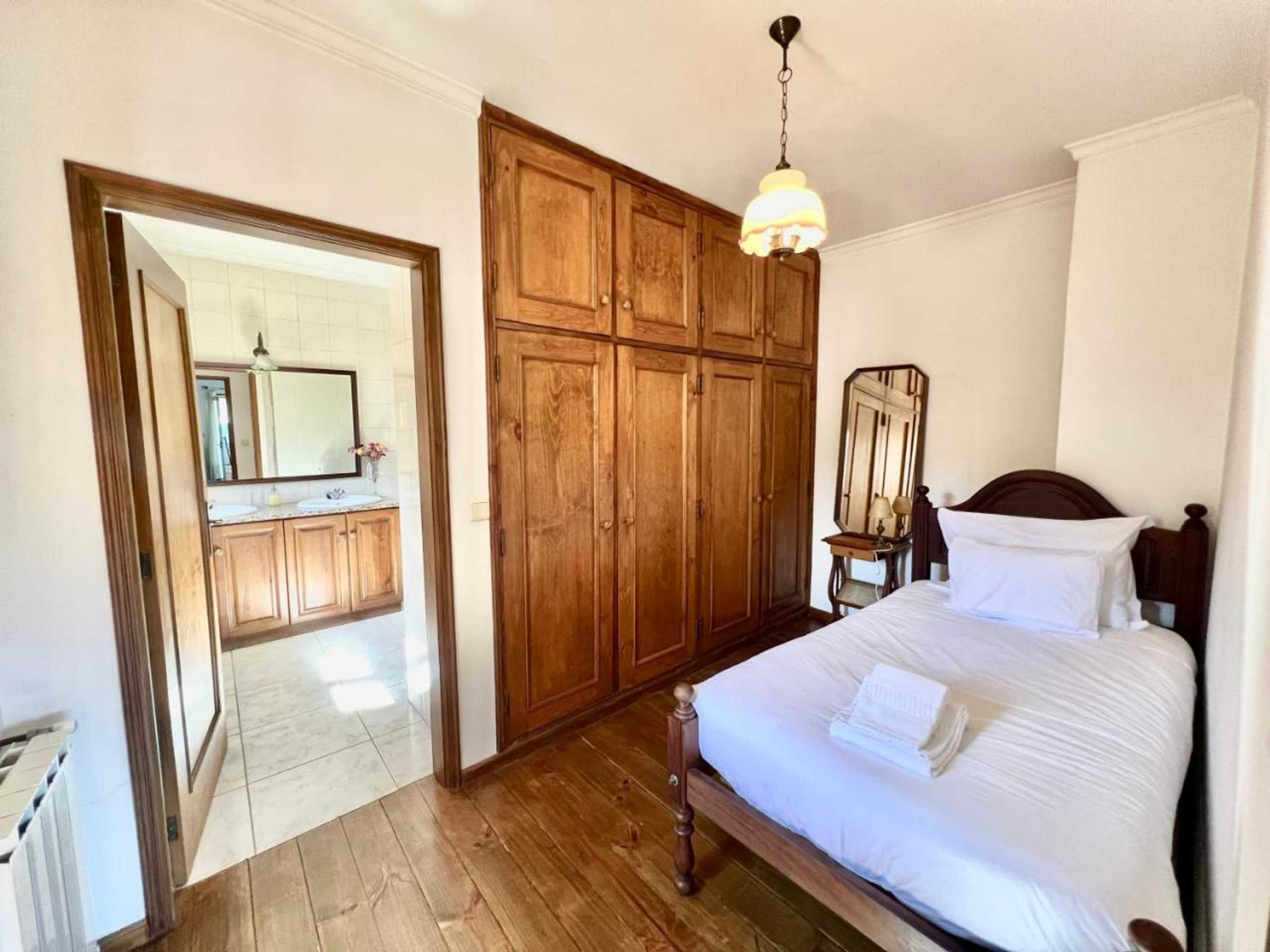 Gift card for Quinta do Casarão by Vinteoito - Casa de Campo Com Piscina