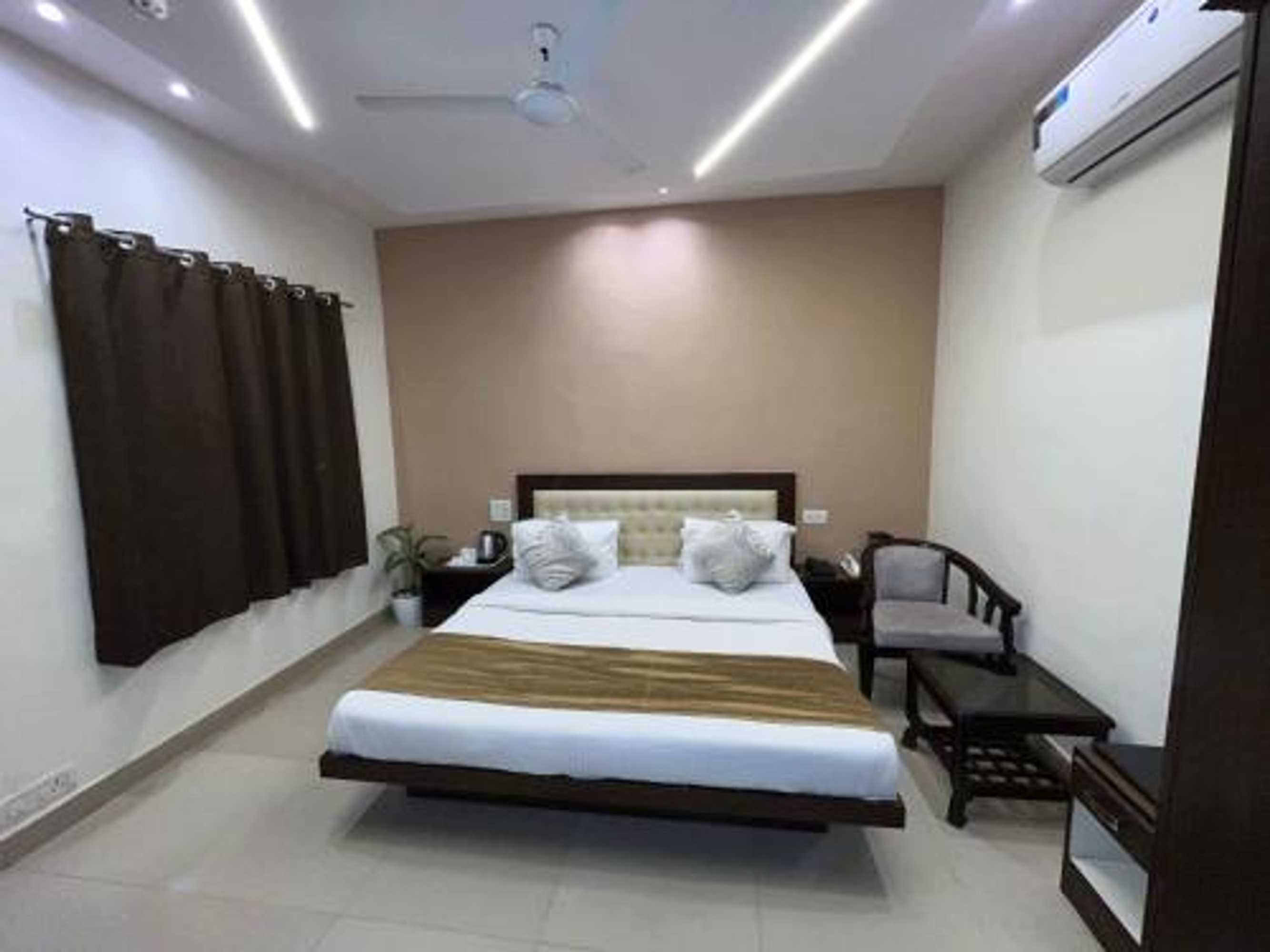 Gift card for Hotel The Benz By Oyo Rooms Gift card for Hotel The Benz By Oyo Rooms