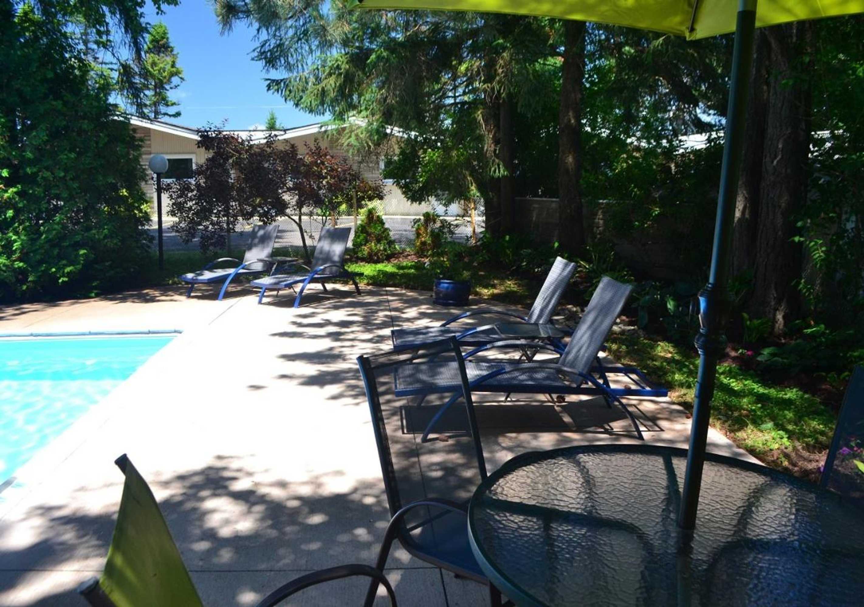 Gift card for Stratford Suburban Motel
