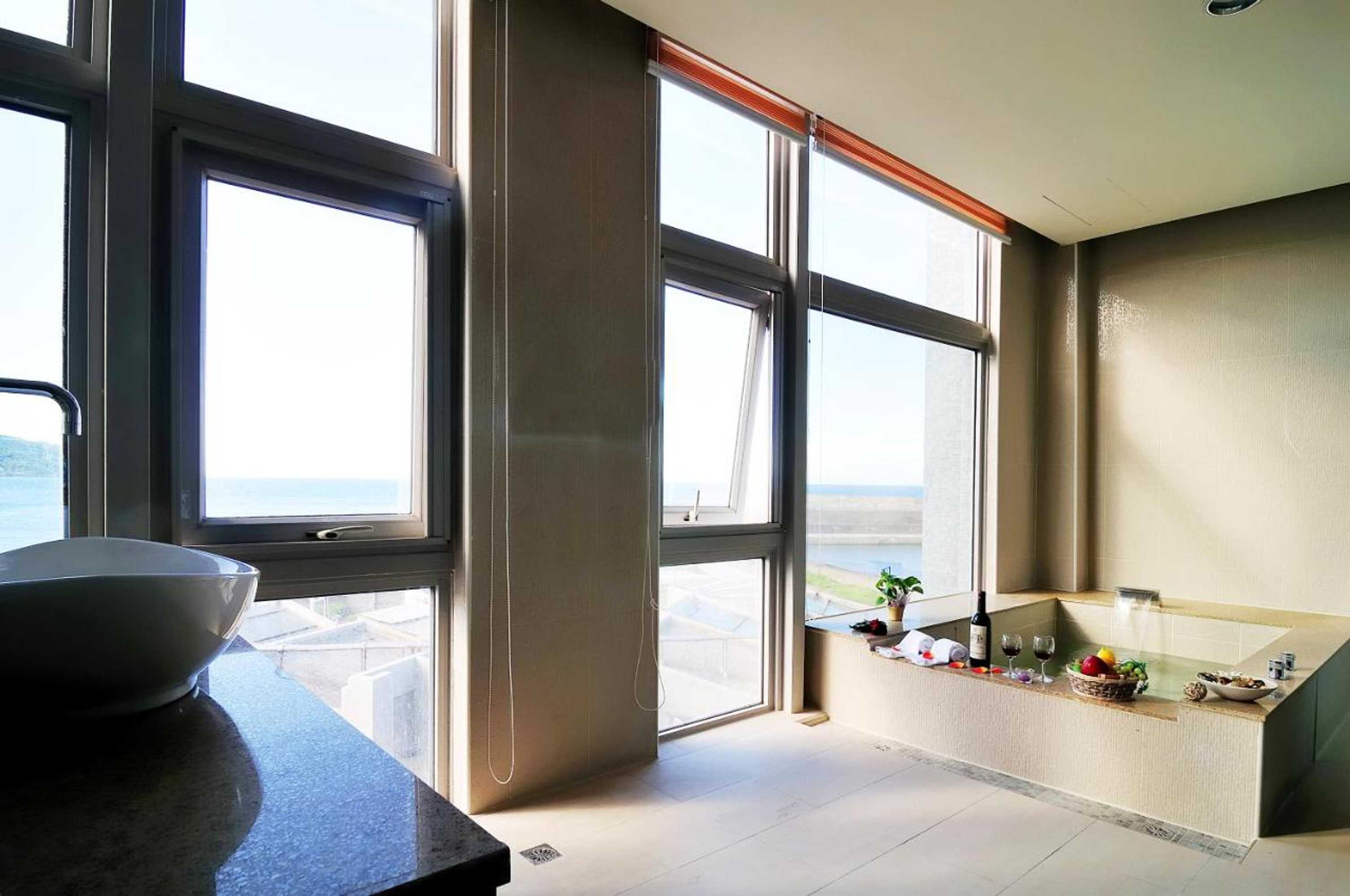 Gift card for Jinshan Bay Hot Springs Hotel