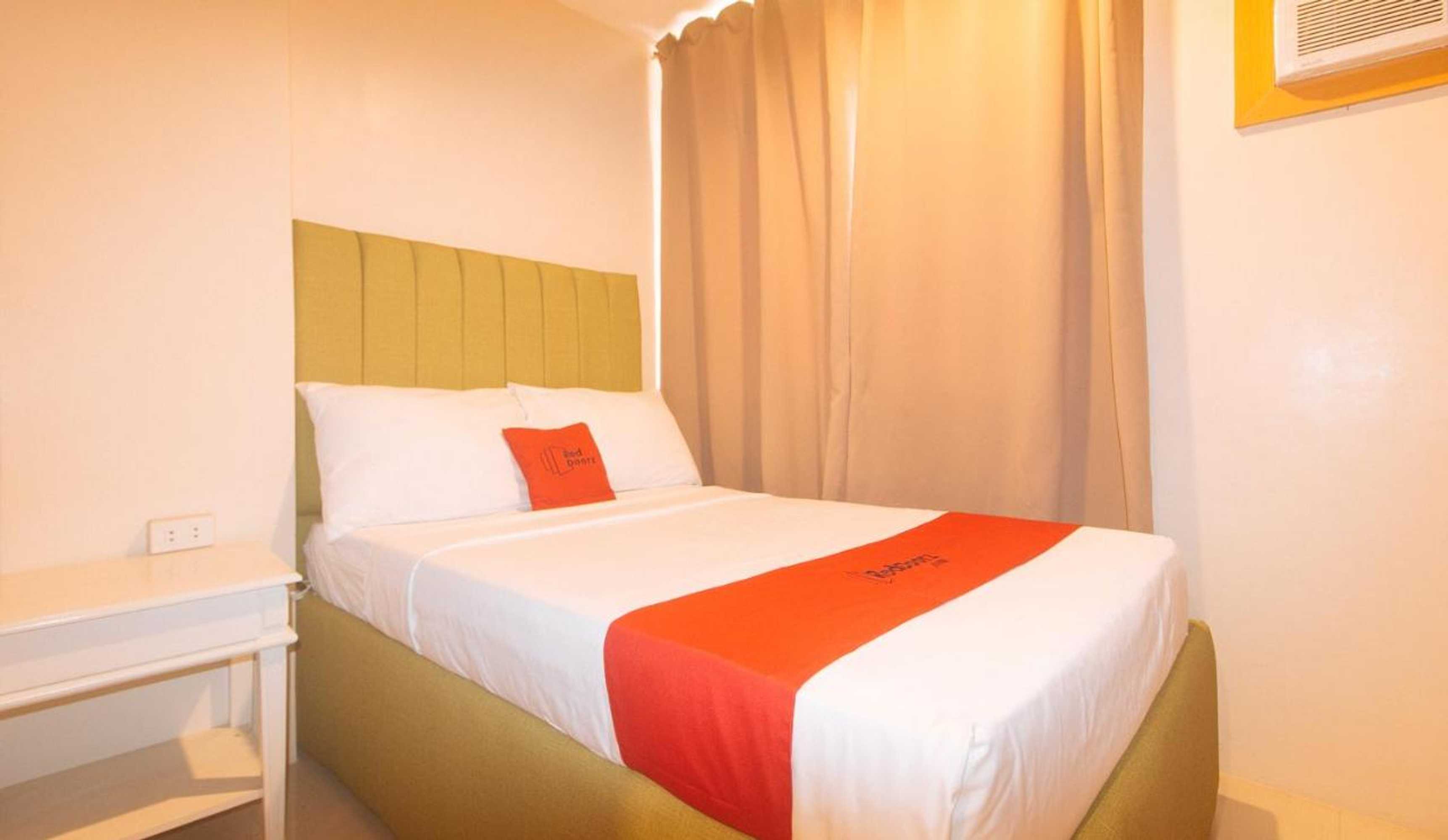 Gift card for Reddoorz @ Benelio Suites Pavia Iloilo