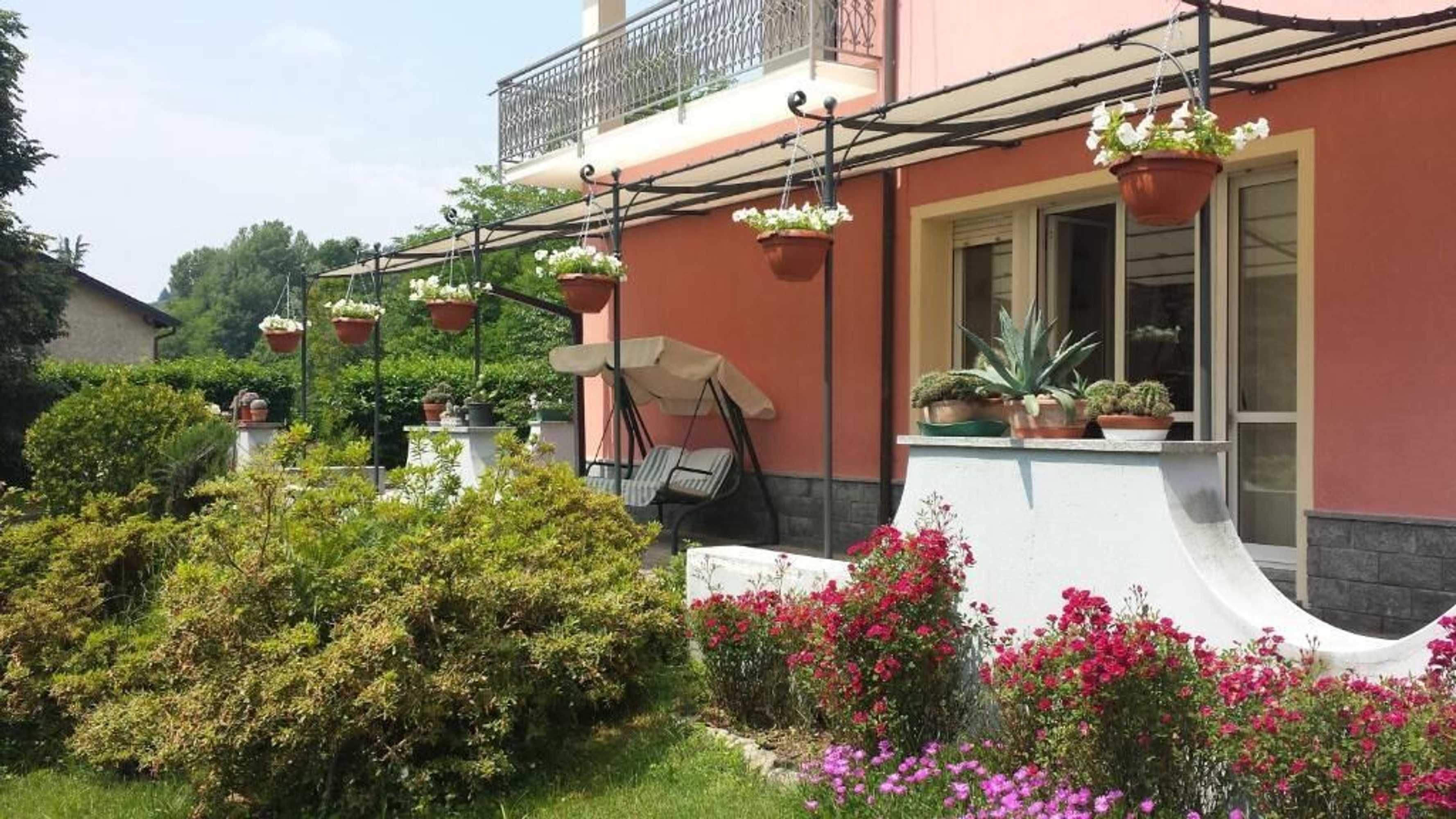 Gift card for La Rosa Tra i Laghi B&b Gift card for La Rosa Tra i Laghi B&b
