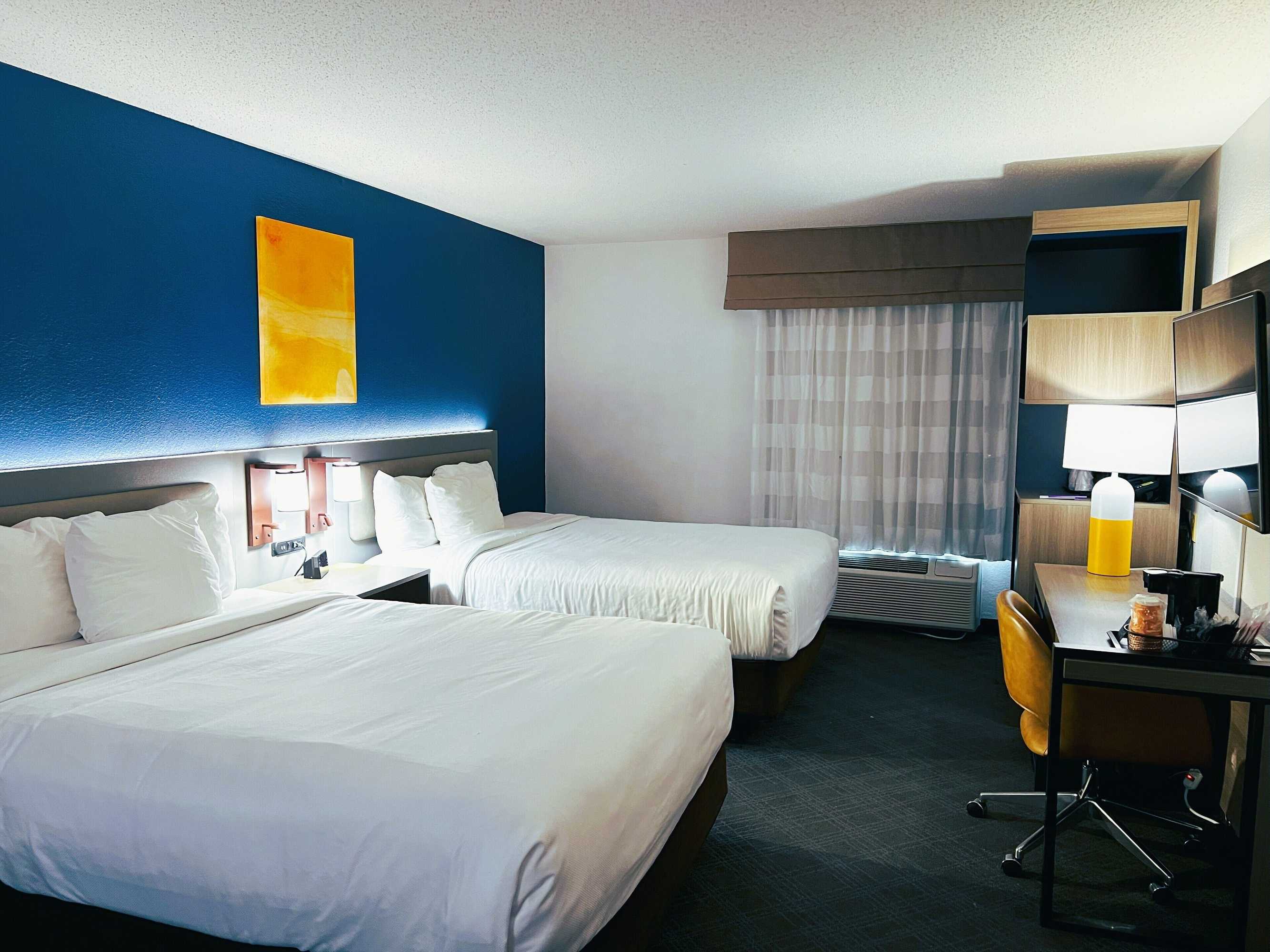 Gift card for Comfort Inn & Suites Sheboygan I-43 Gift card for Comfort Inn & Suites Sheboygan I-43