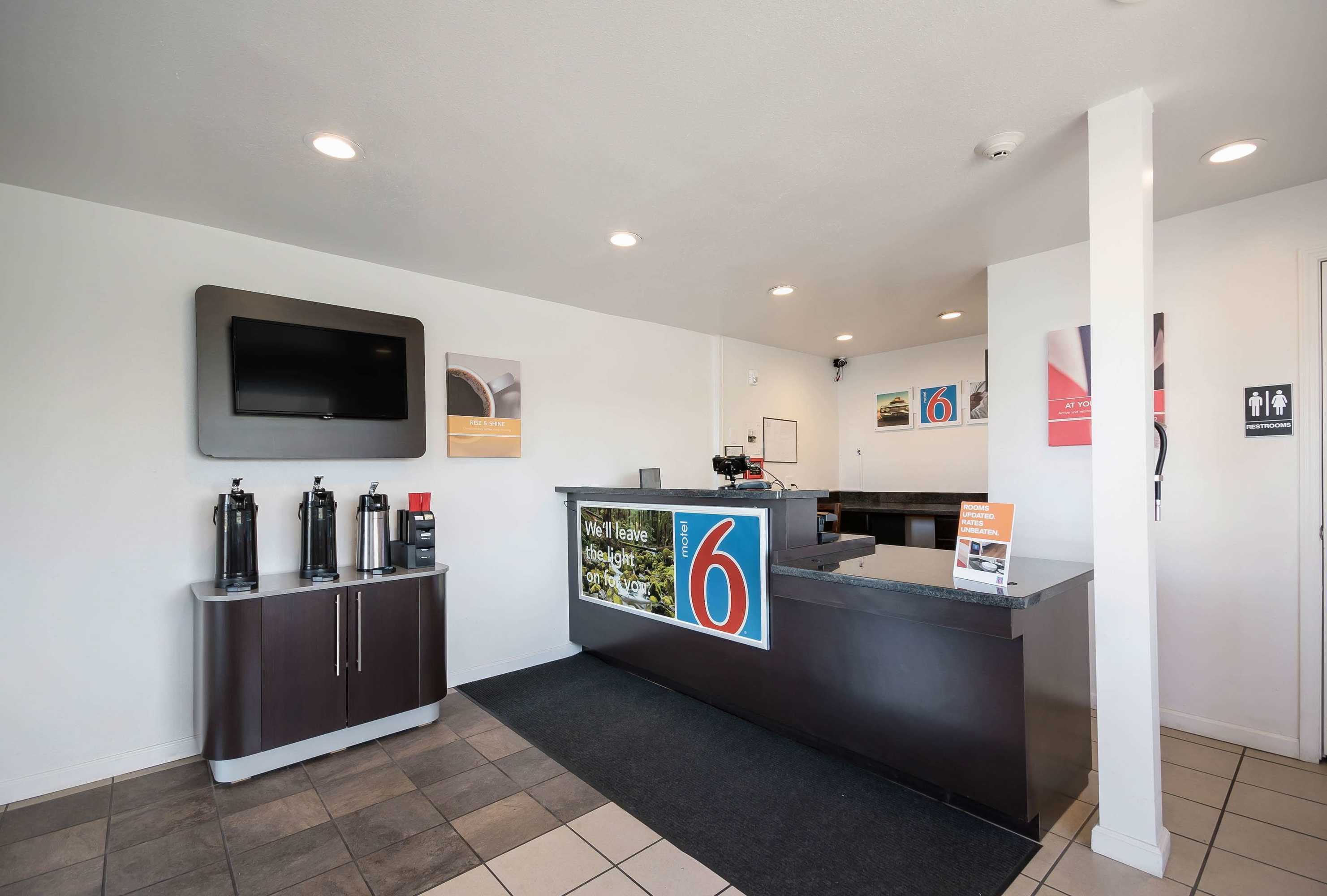 Gift card for Motel 6 Burlington, WA Gift card for Motel 6 Burlington, WA