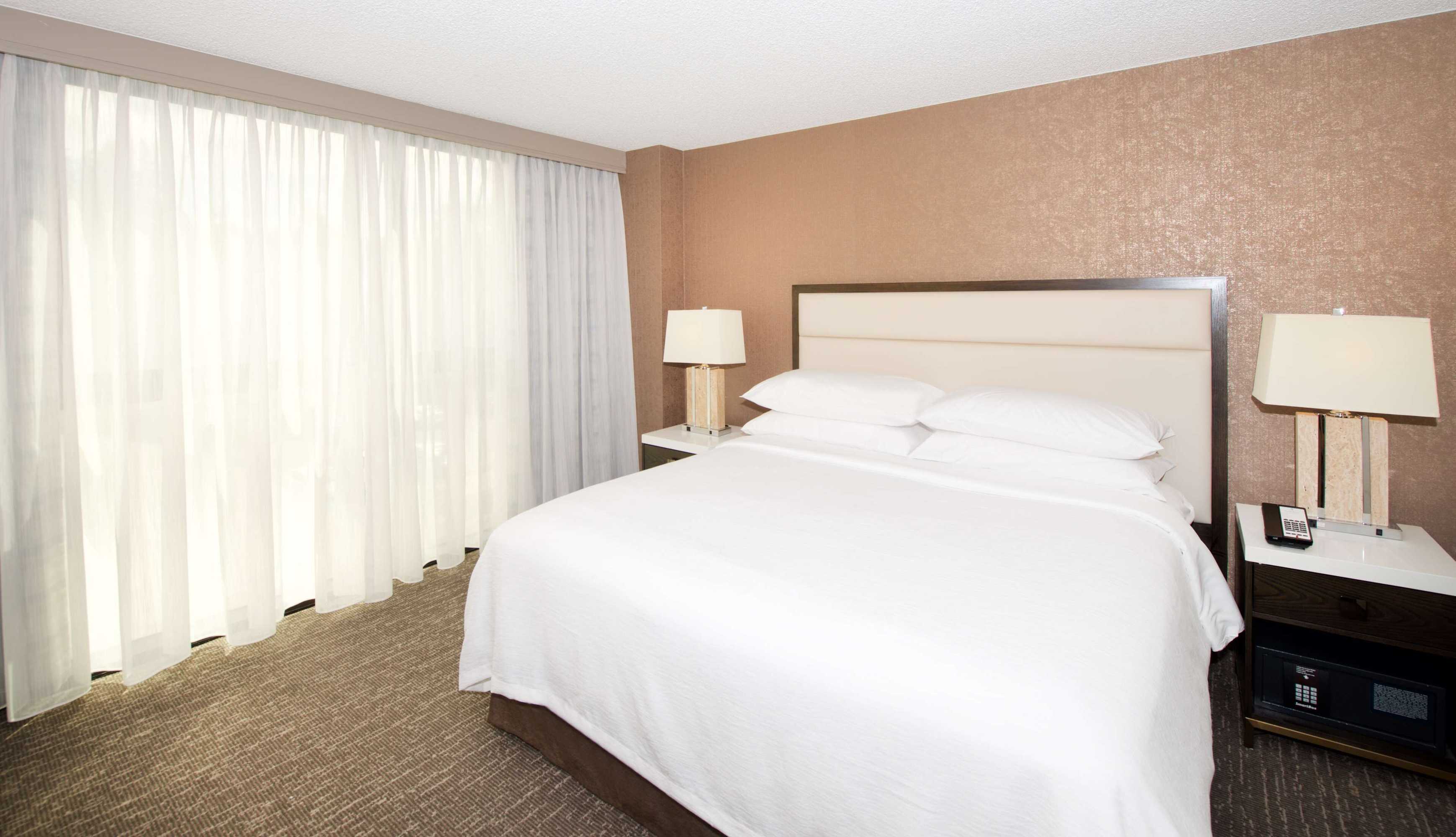Gift card for Embassy Suites by Hilton Seattle North Lynnwood Gift card for Embassy Suites by Hilton Seattle North Lynnwood