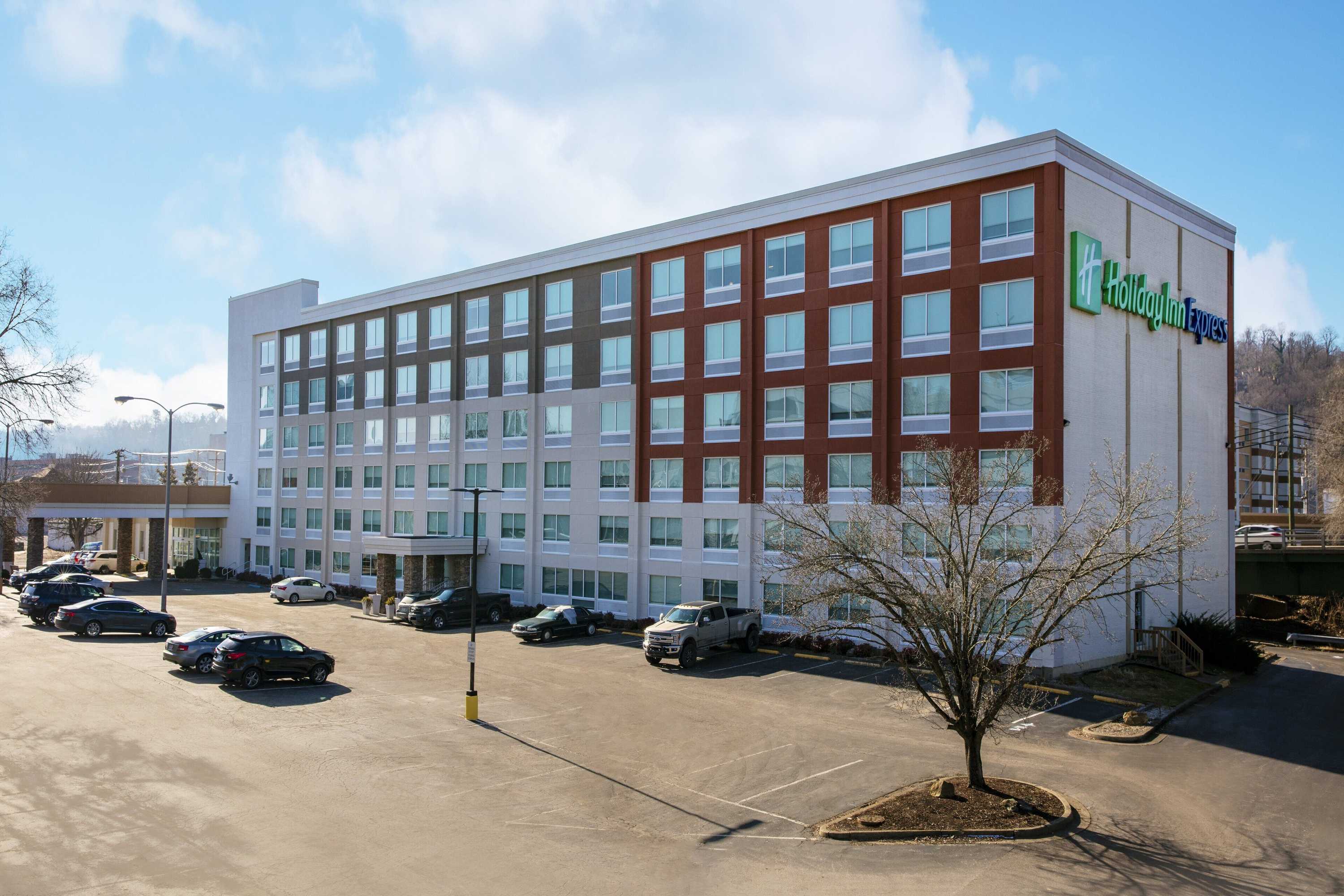 Gift card for Holiday Inn Express Charleston-Civic Center by Ihg Gift card for Holiday Inn Express Charleston-Civic Center by Ihg