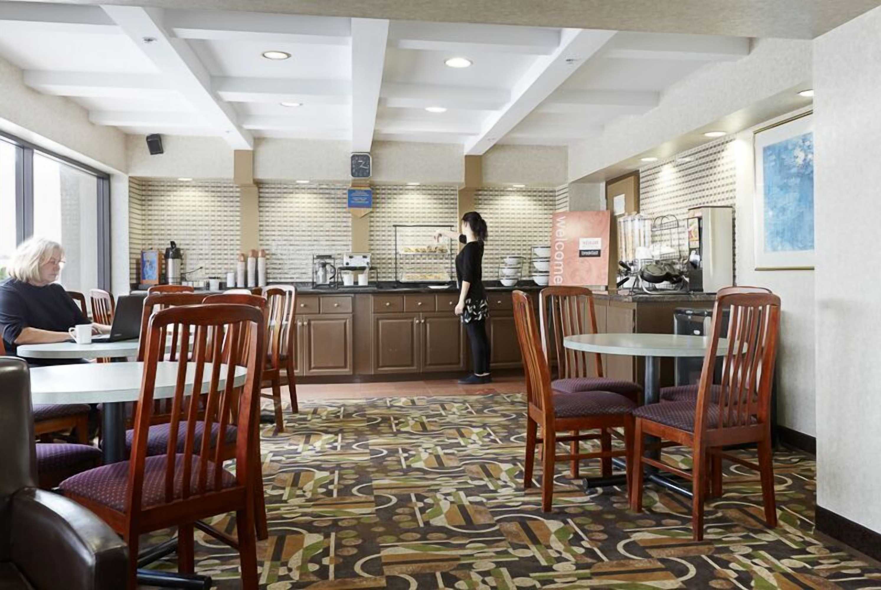 Gift card for Ramada by Wyndham Abbotsford Gift card for Ramada by Wyndham Abbotsford
