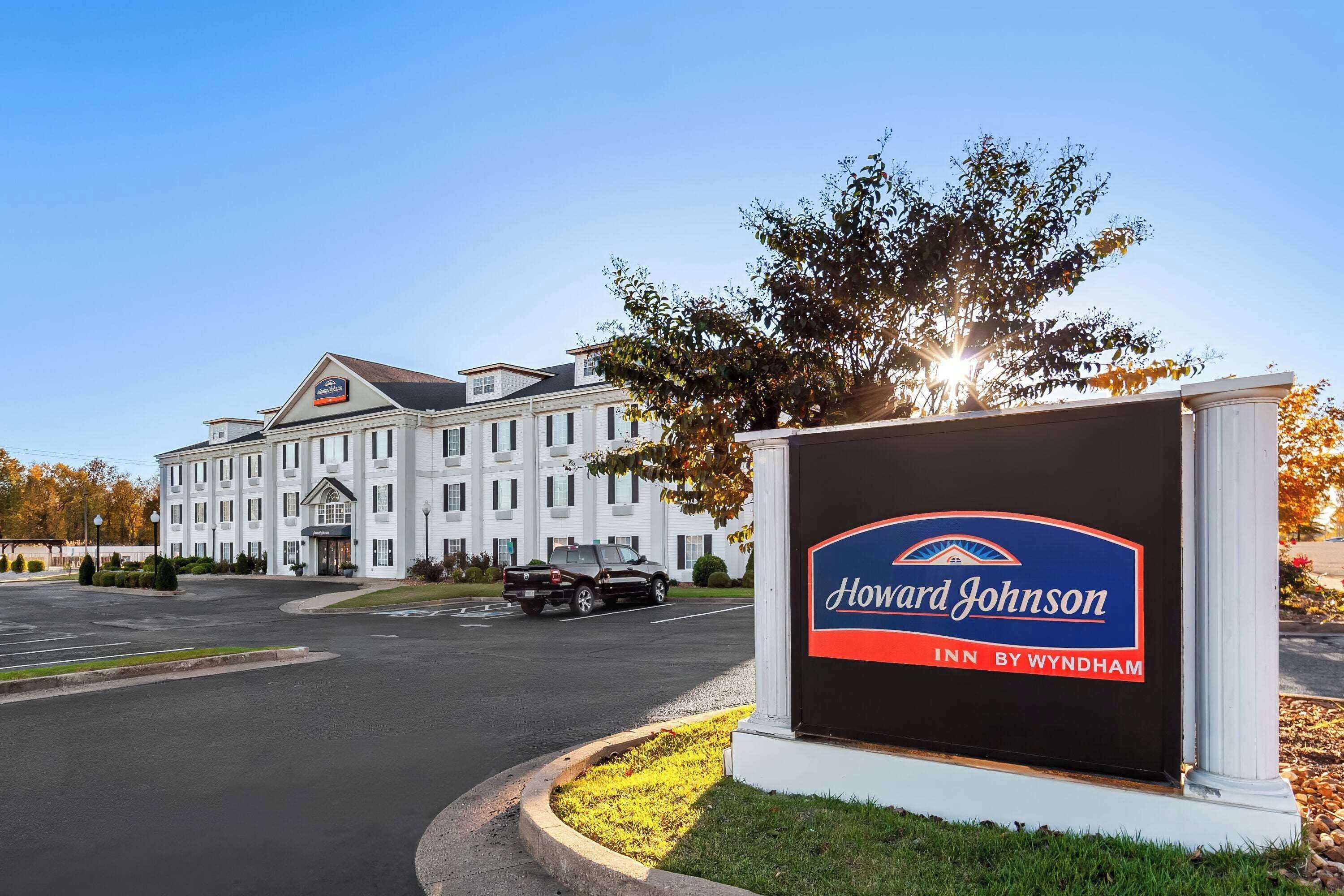 Gift card for Howard Johnson by Wyndham Jackson Gift card for Howard Johnson by Wyndham Jackson