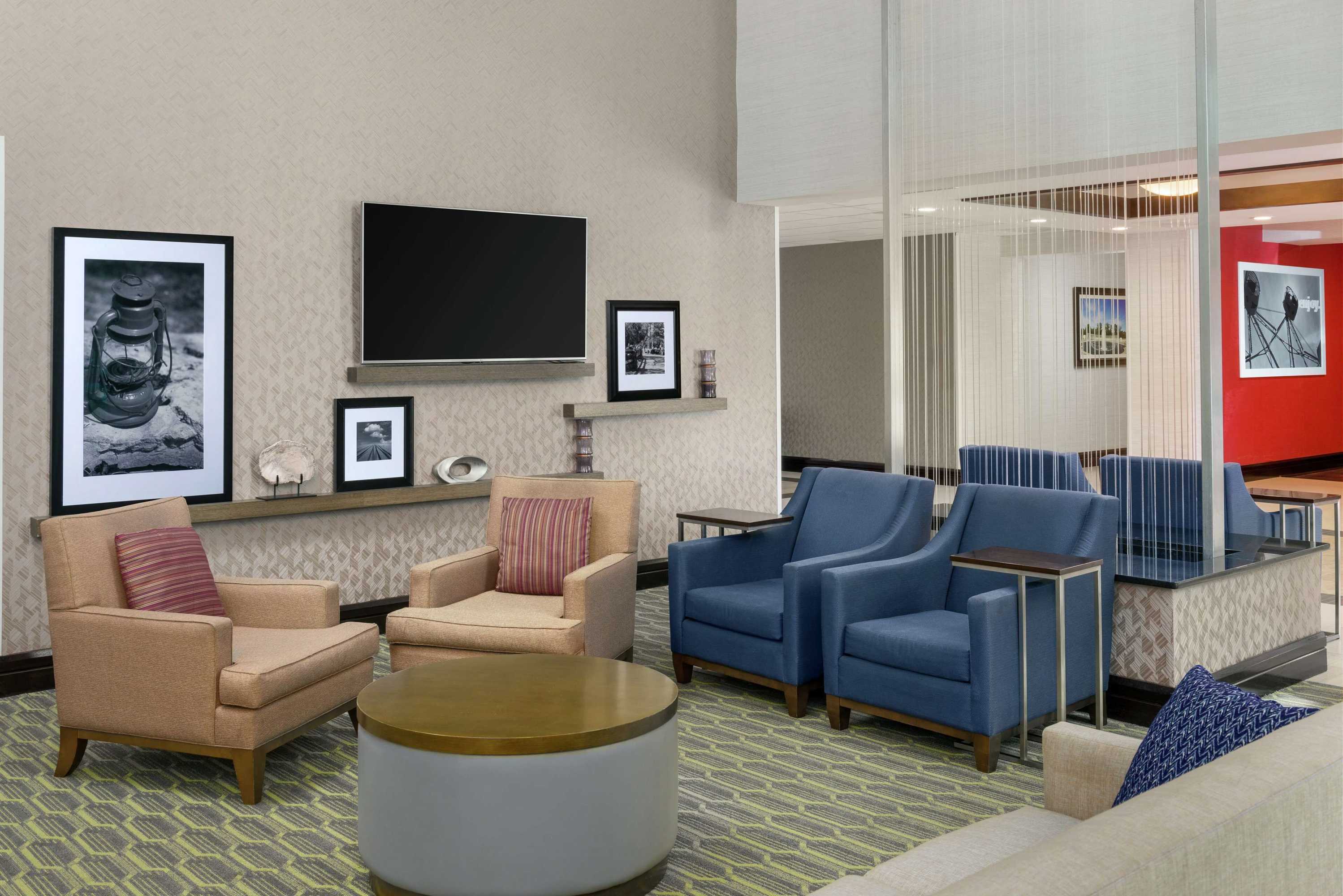 Gift card for Hampton Inn & Suites National Harbor/alexandria Area Gift card for Hampton Inn & Suites National Harbor/alexandria Area