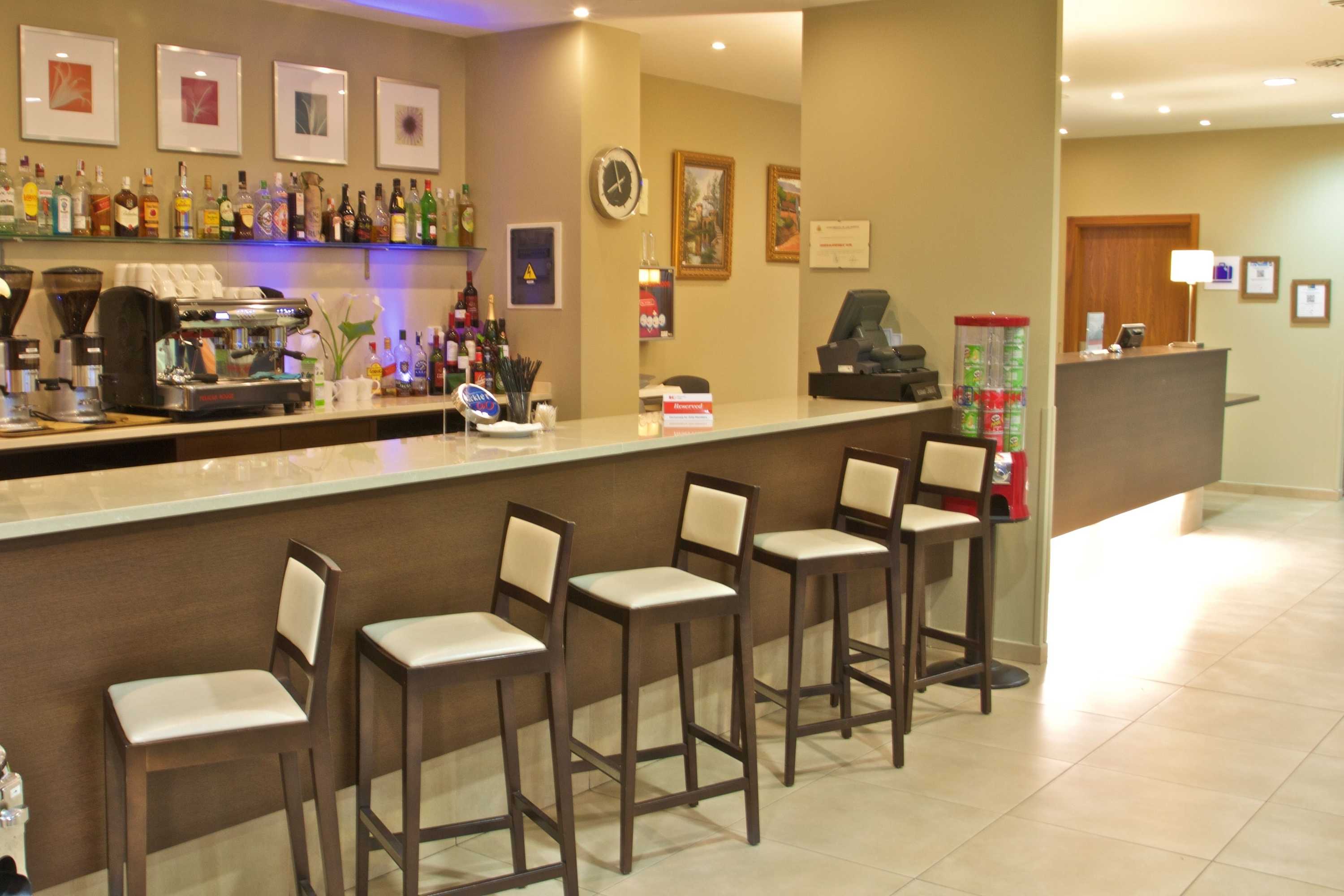 Gift card for Holiday Inn Express Campo De Gibraltar - Barrios by Ihg Gift card for Holiday Inn Express Campo De Gibraltar - Barrios by Ihg
