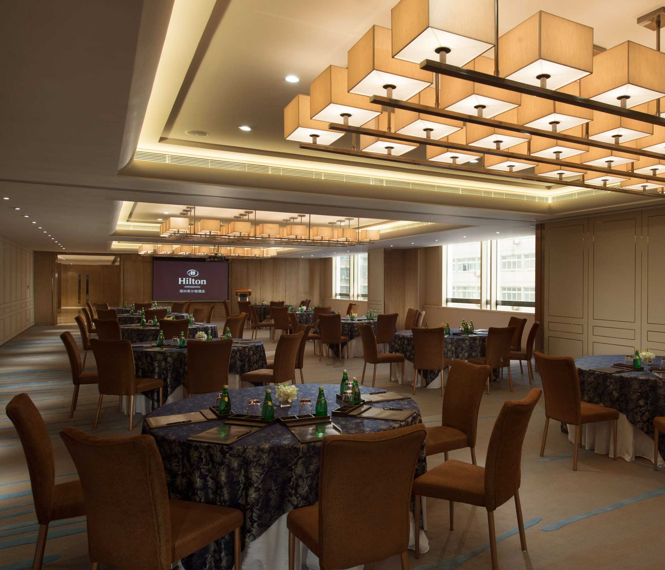 Gift card for Hilton Zhengzhou Gift card for Hilton Zhengzhou