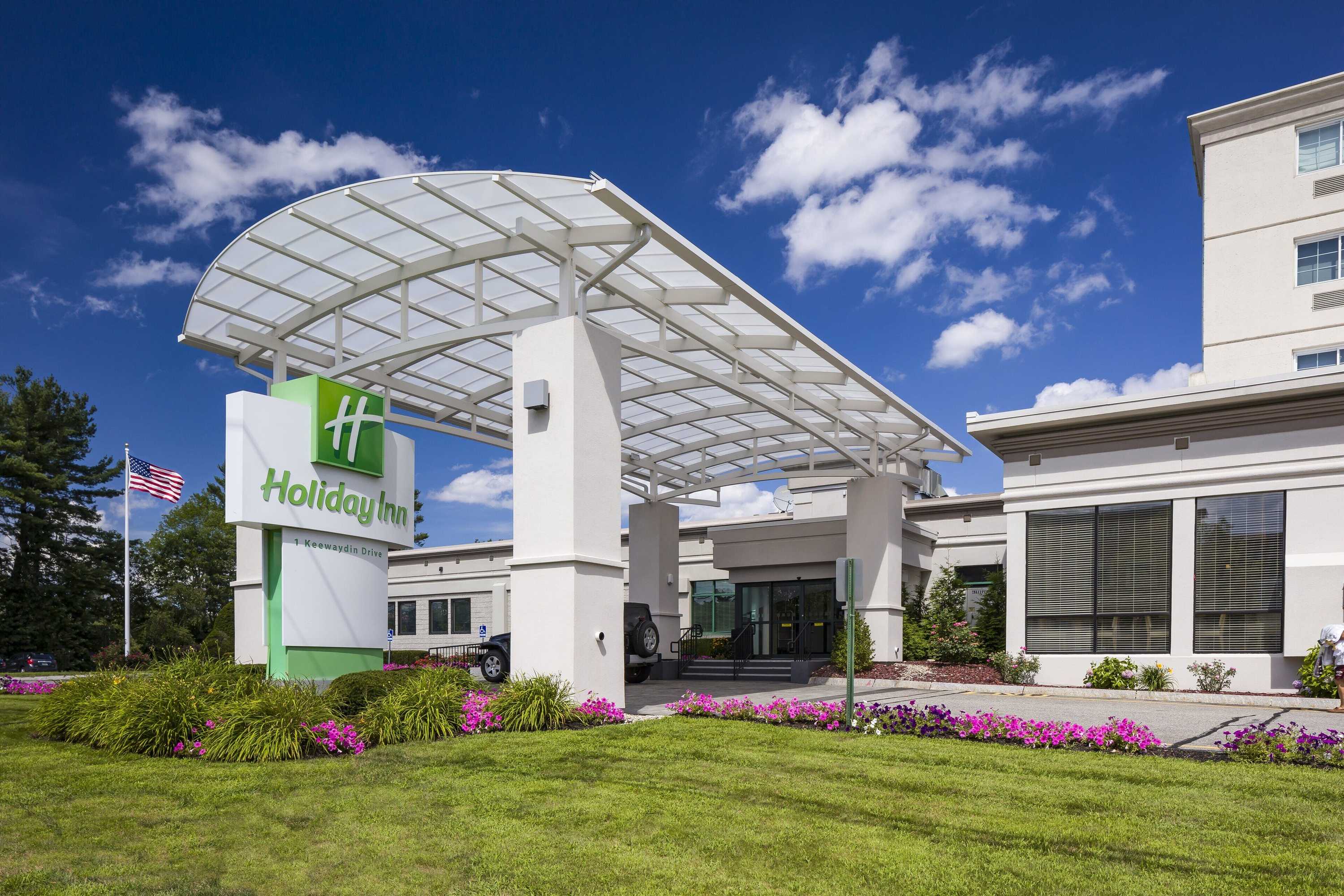 Gift card for Holiday Inn Salem - I-93 at Exit 2 by Ihg Gift card for Holiday Inn Salem - I-93 at Exit 2 by Ihg