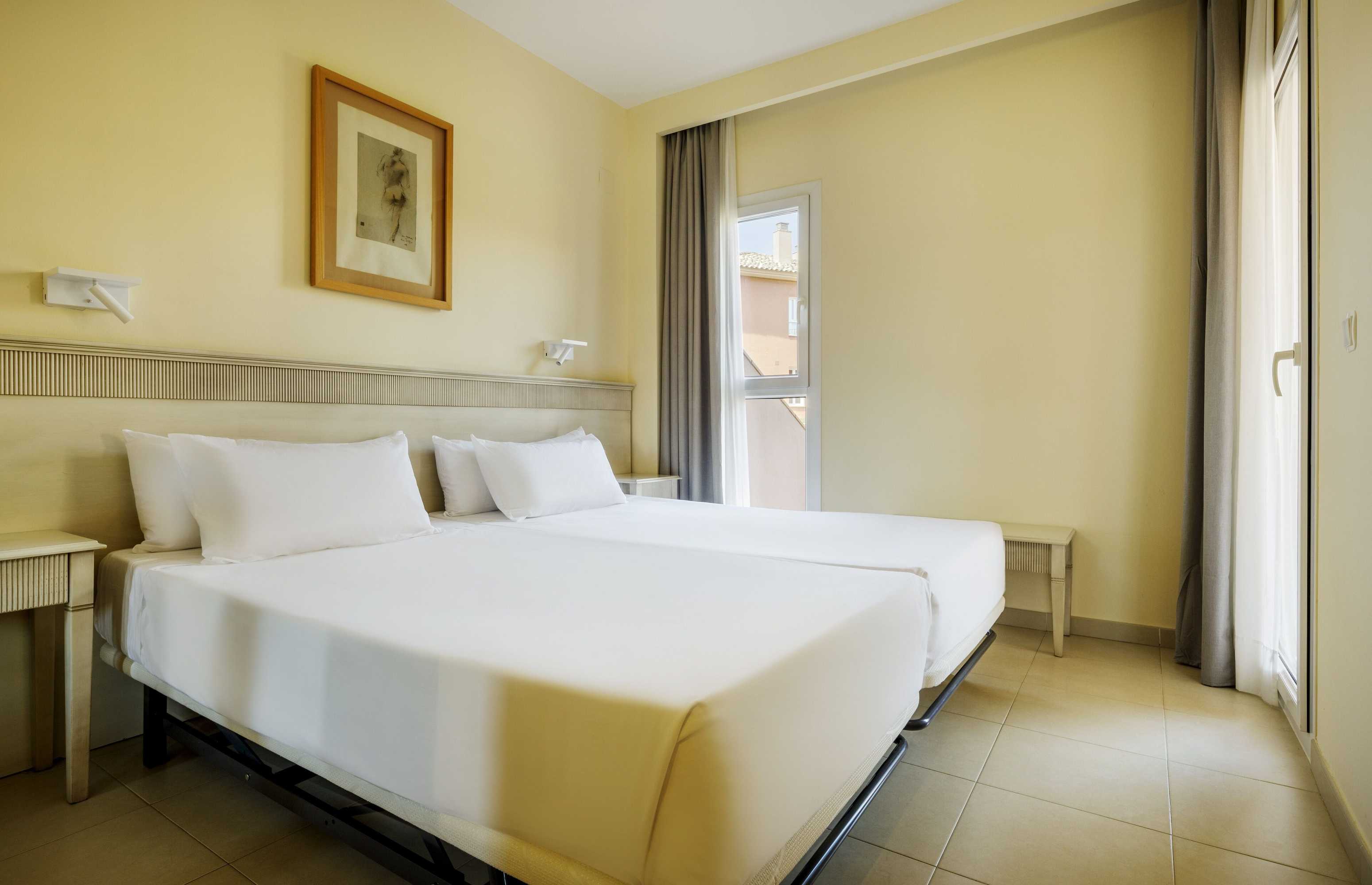 Gift card for Aparthotel Ilunion Sancti Petri Gift card for Aparthotel Ilunion Sancti Petri