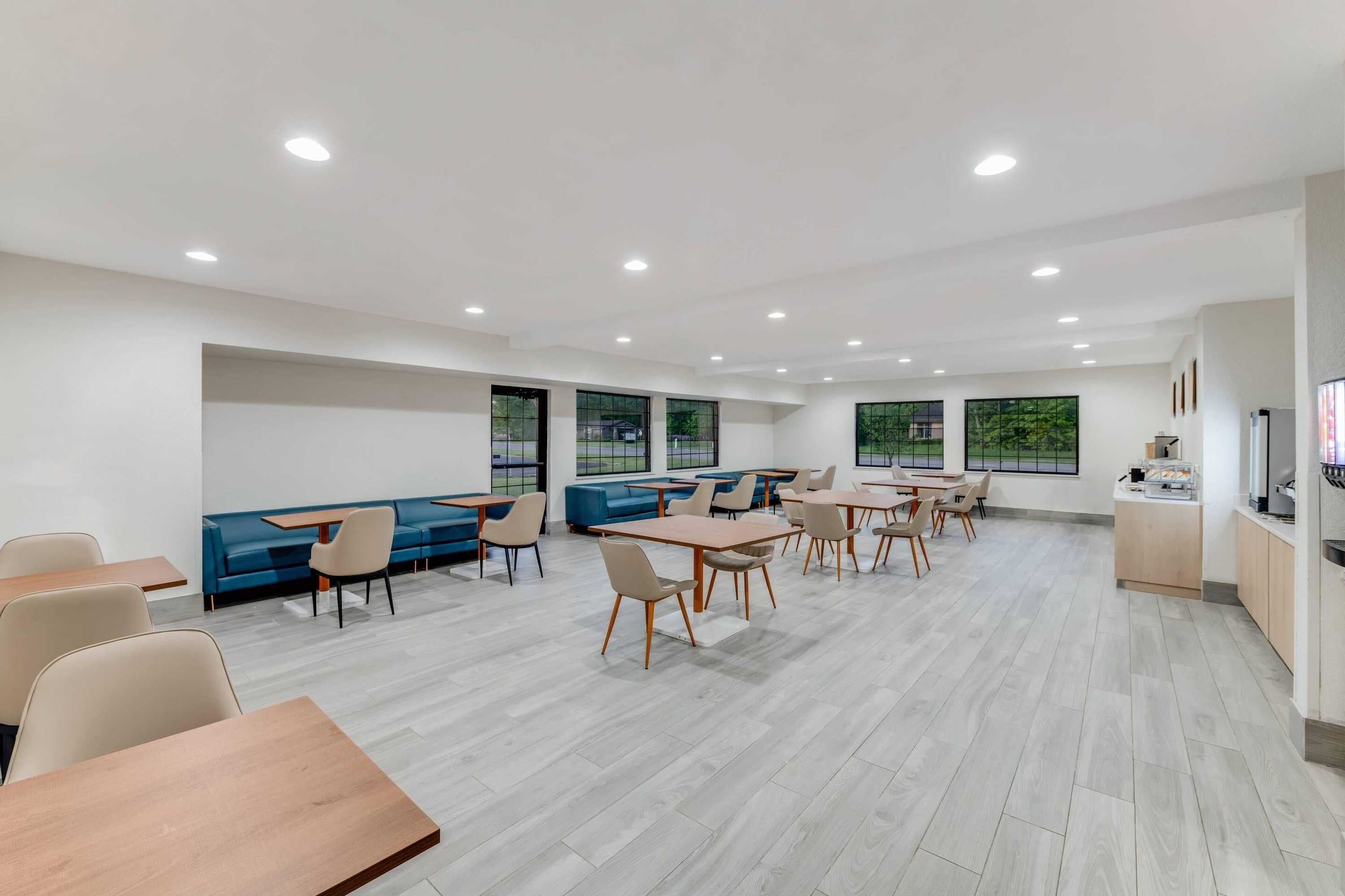 Gift card for Comfort Inn & Suites Weston - Wausau